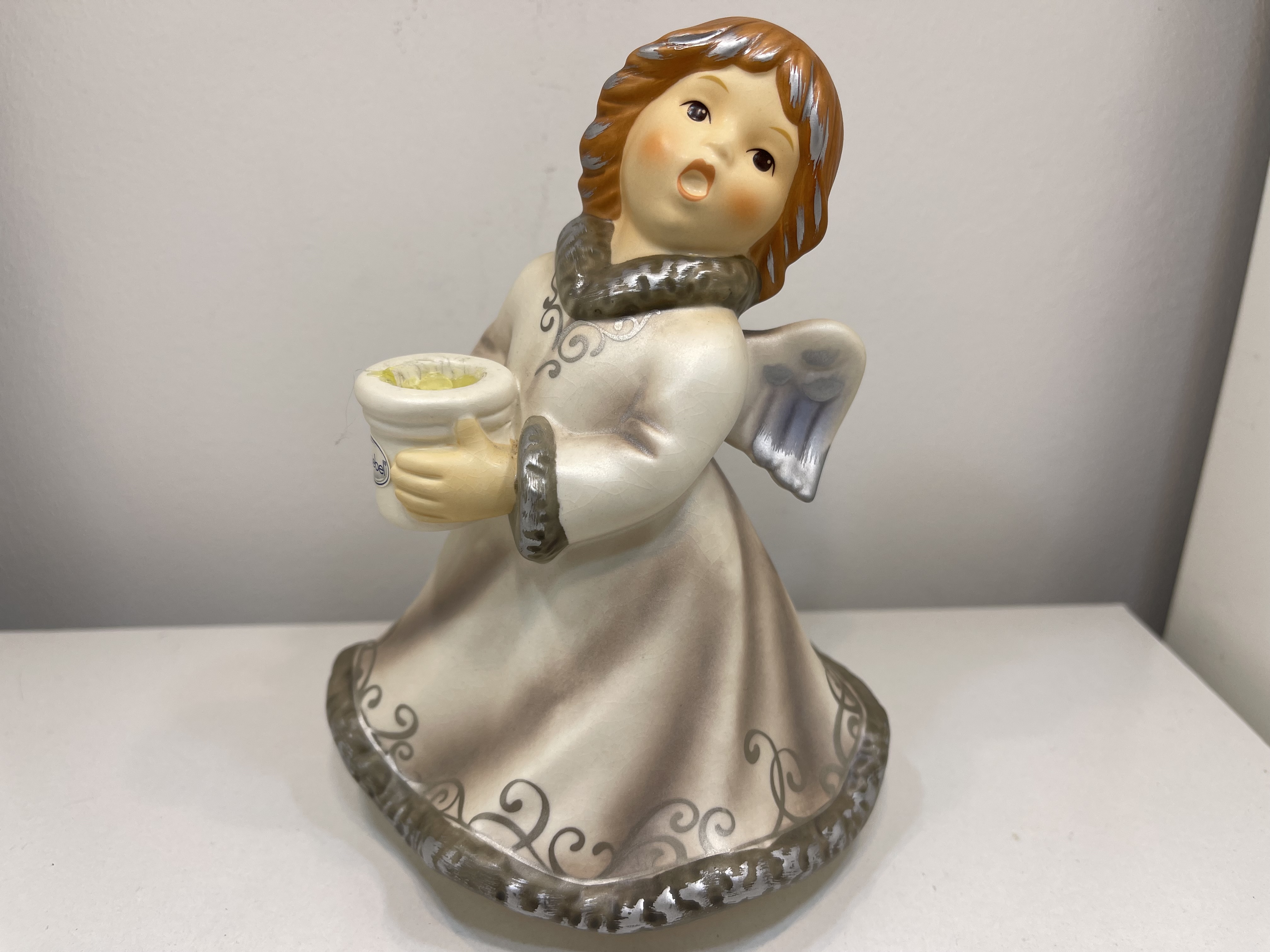 Goebel Figur 42 328 15 Engel 15,5 cm. 1 Wahl. (Ohne Spieluhr) Zustand siehe Fotos 