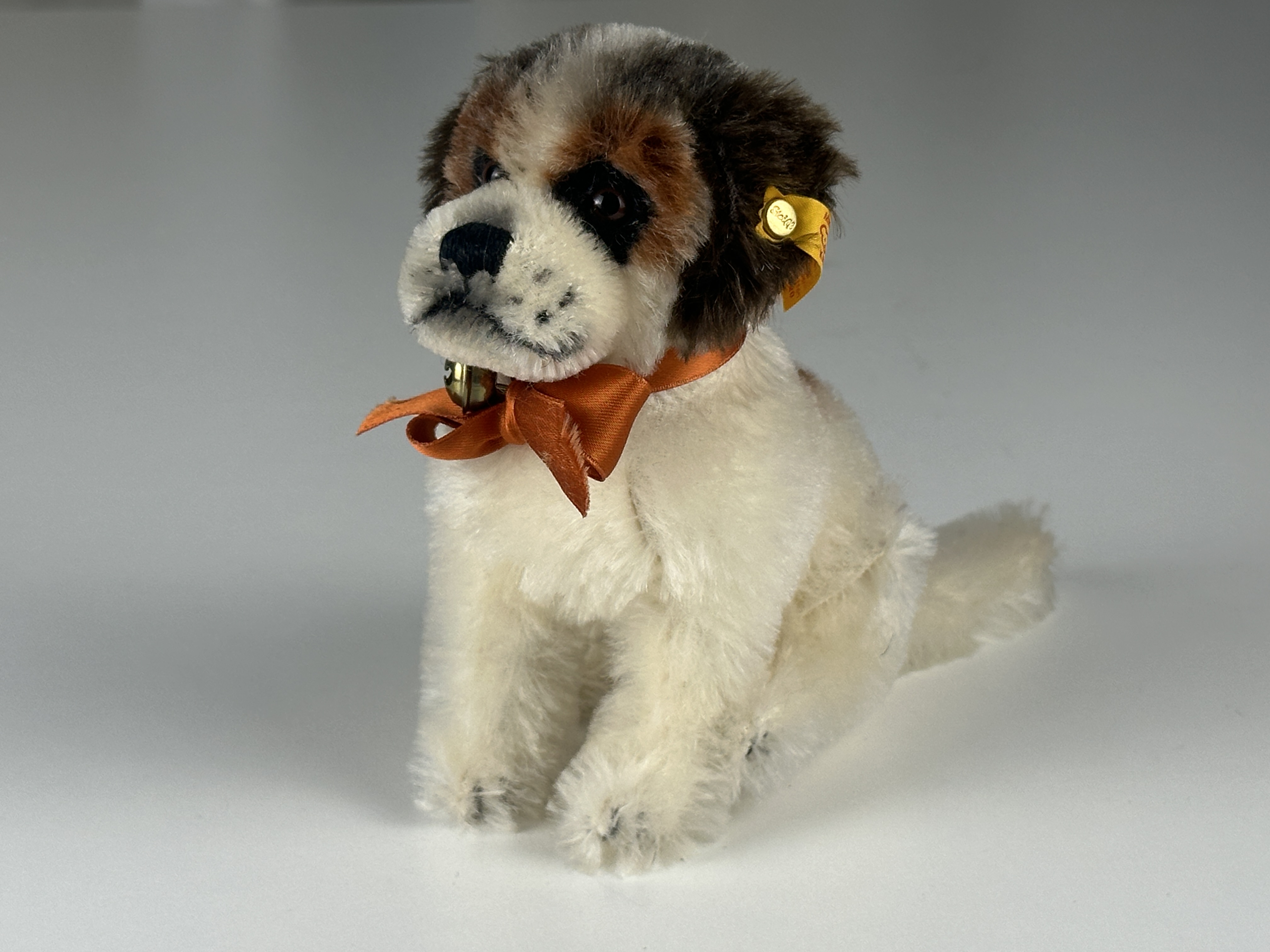 Steiff Tier 672620 Bernhardiner Hund 14 x 12 cm. Top Zustand