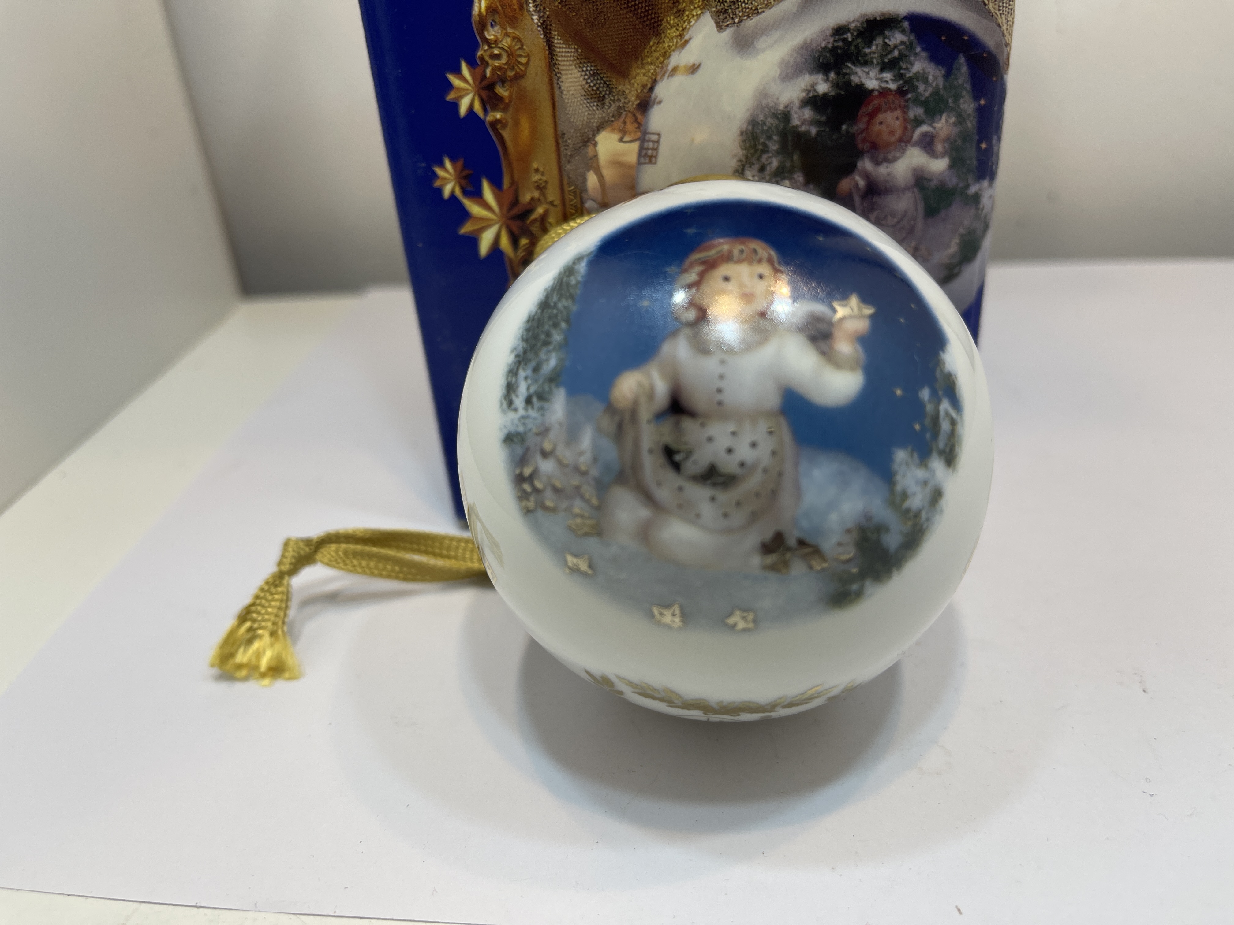 Goebel  Jahreskugel 2000 - 7,4 cm + OVP 1 Wahl. Top Zustand  