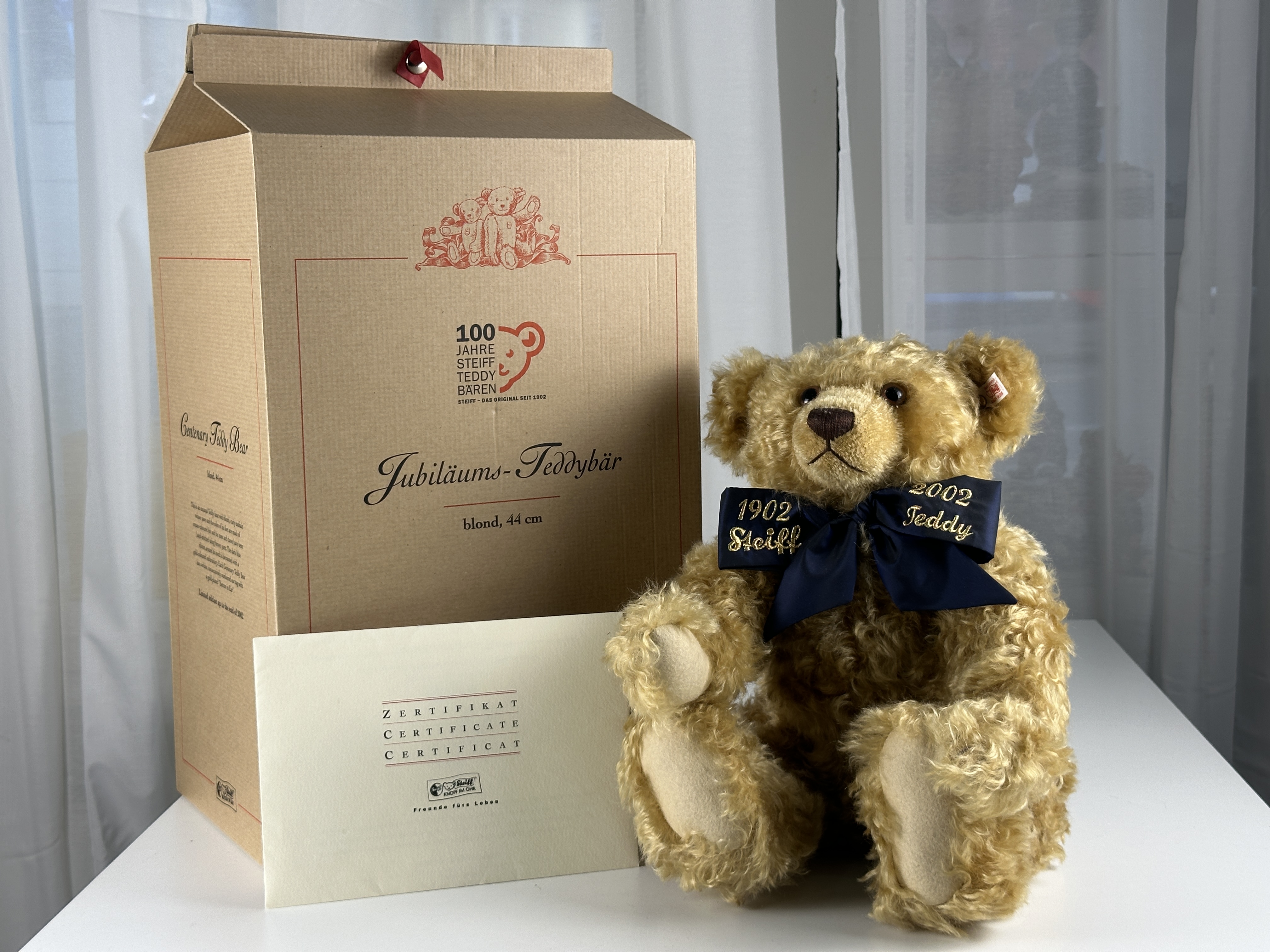 Steiff Tier 670985 Jubiläumsbär Teddy 44 cm mit OVP & Zertifikat in Top Zustand