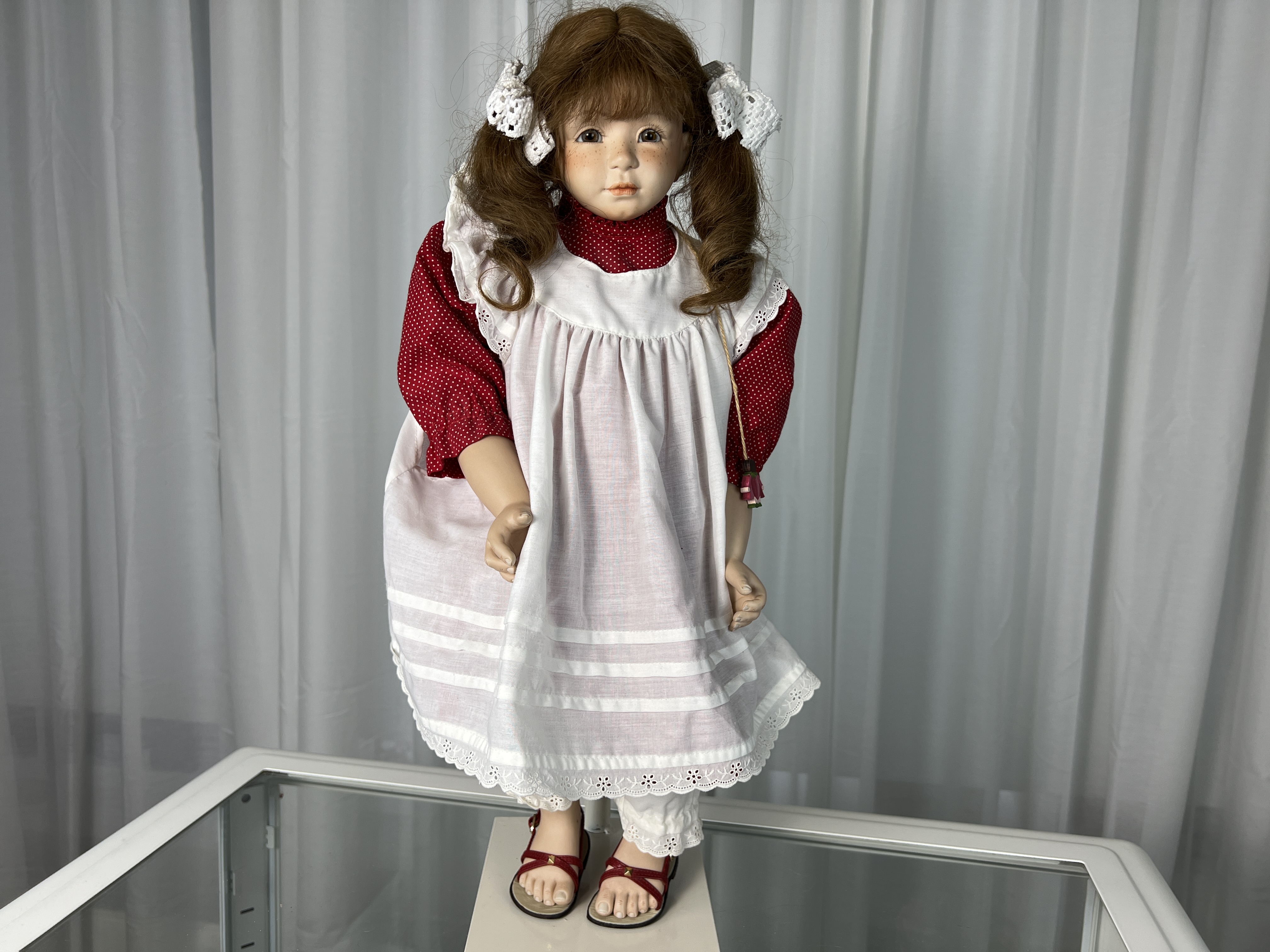 Margarete Steiff Künstlerpuppe Porzellan Puppe 61 cm. Top Zustand    