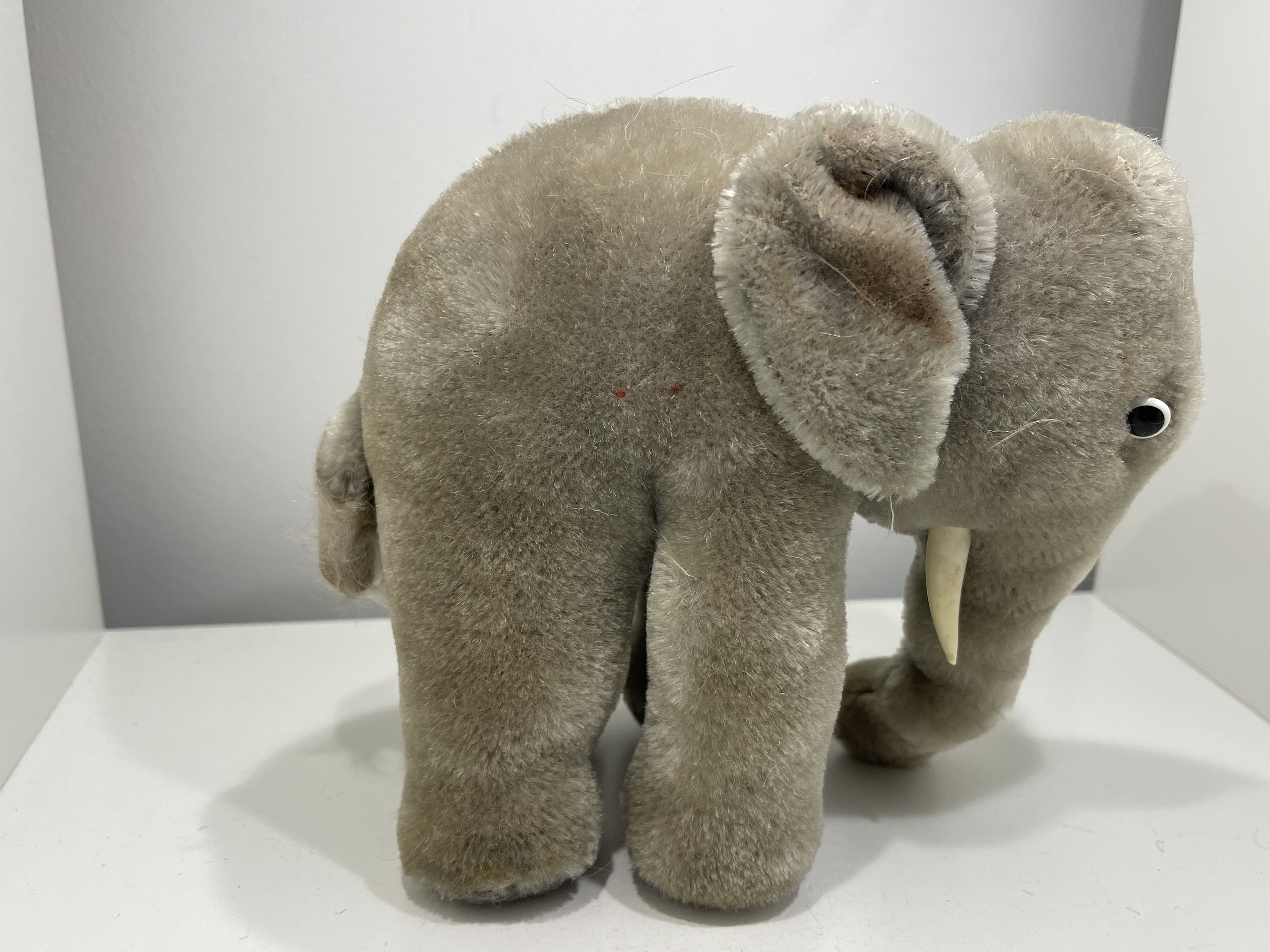 Steiff Tier Stofftier Elefant 18 x 18 cm. Top Zustand  