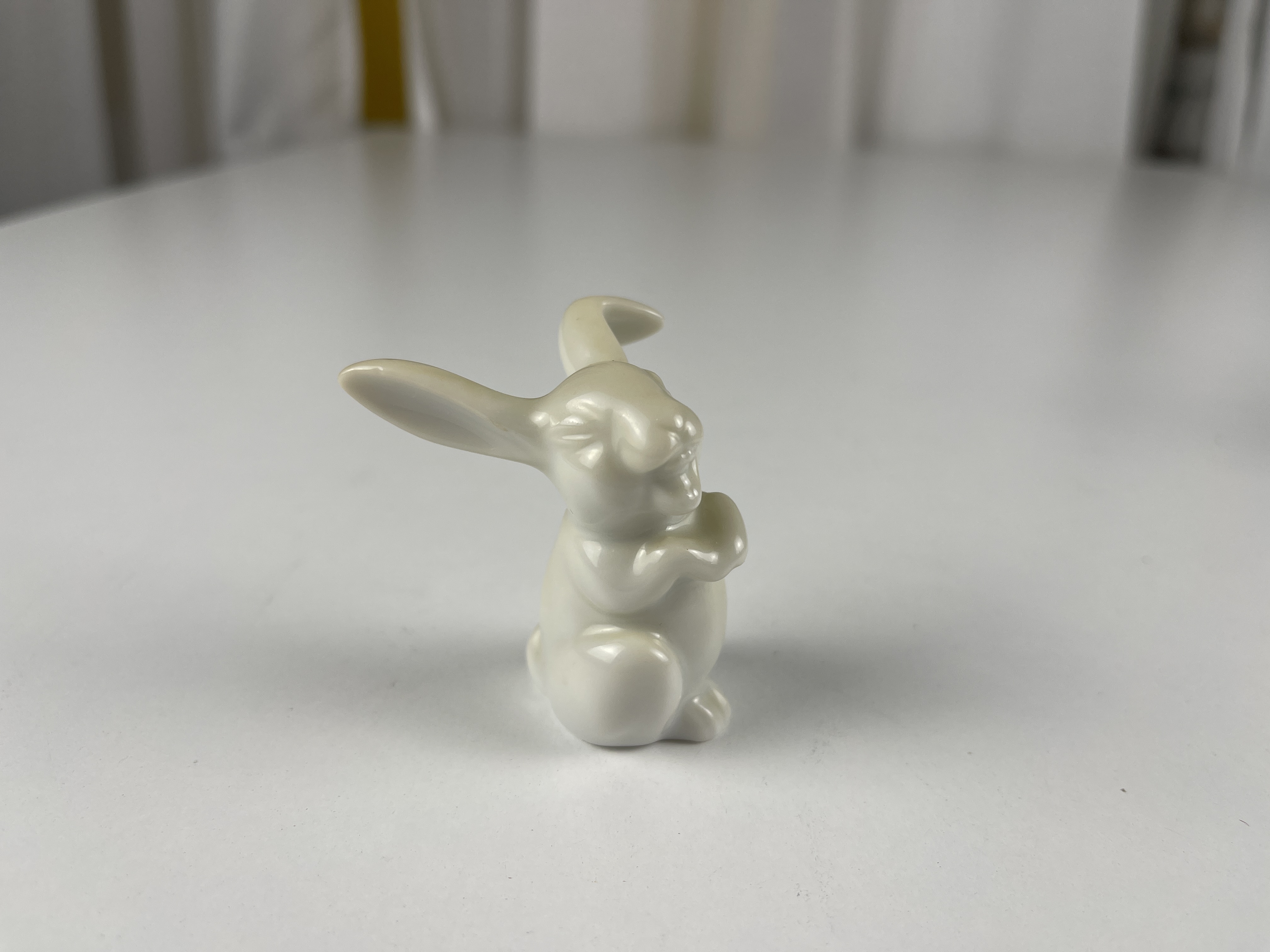 Rosenthal Figur Hase 6 cm. 1 Wahl  Zustand siehe fotos