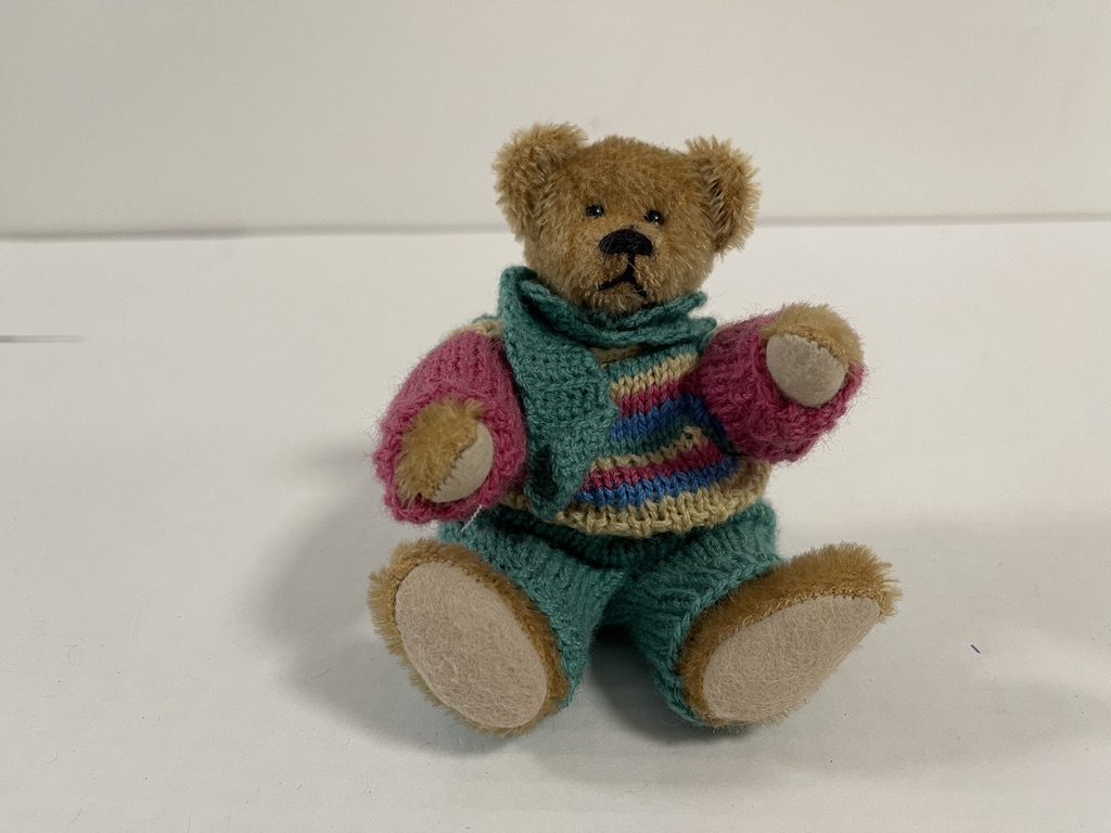 Künstlerbär Teddybär 15 cm. Top Zustand.