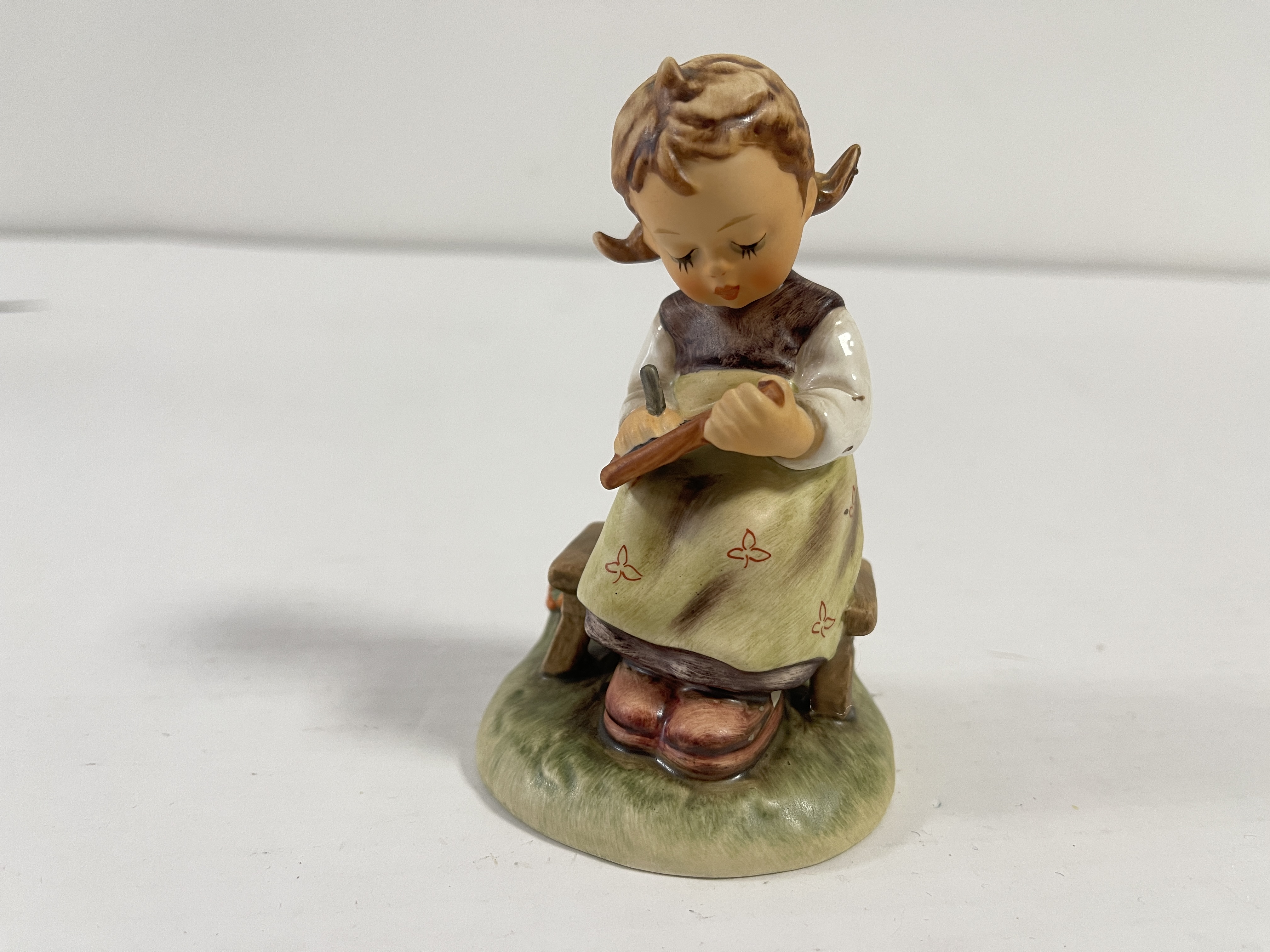 Hummel Figur 367 Musterschülerin 11,3 cm. 1 Wahl. Top Zustand  