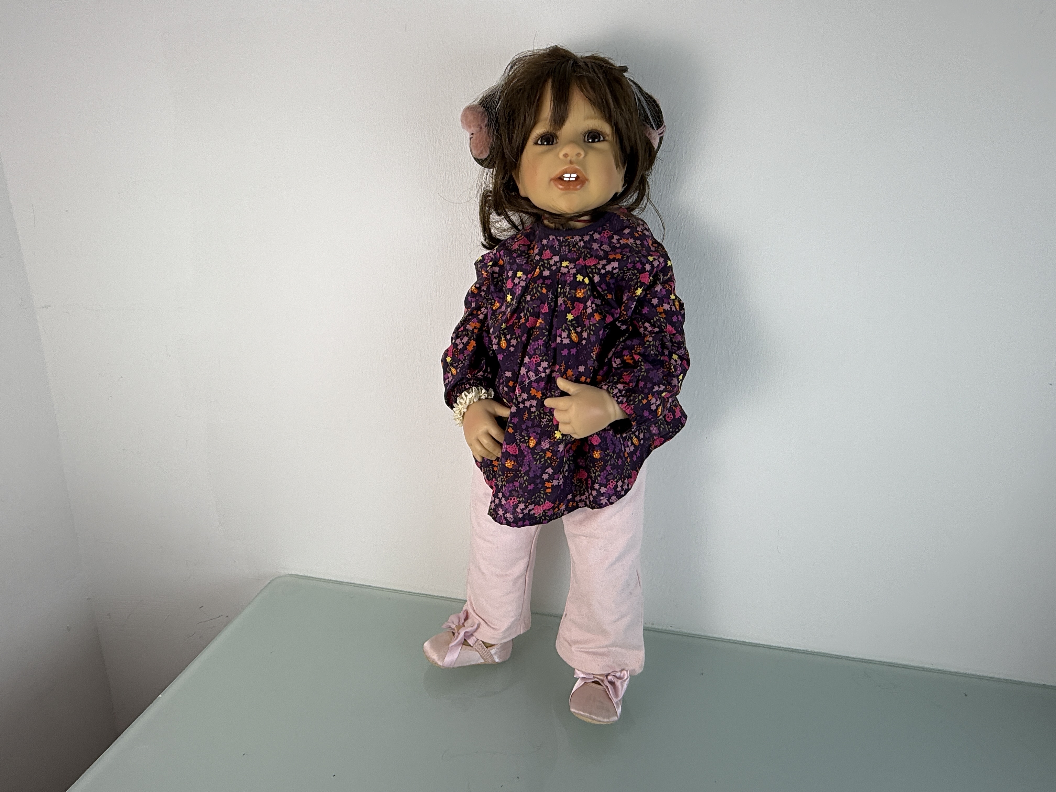 Künstlerpuppe Puppe Monika Levenig Vinyl Puppe 70 cm. Top Zustand 