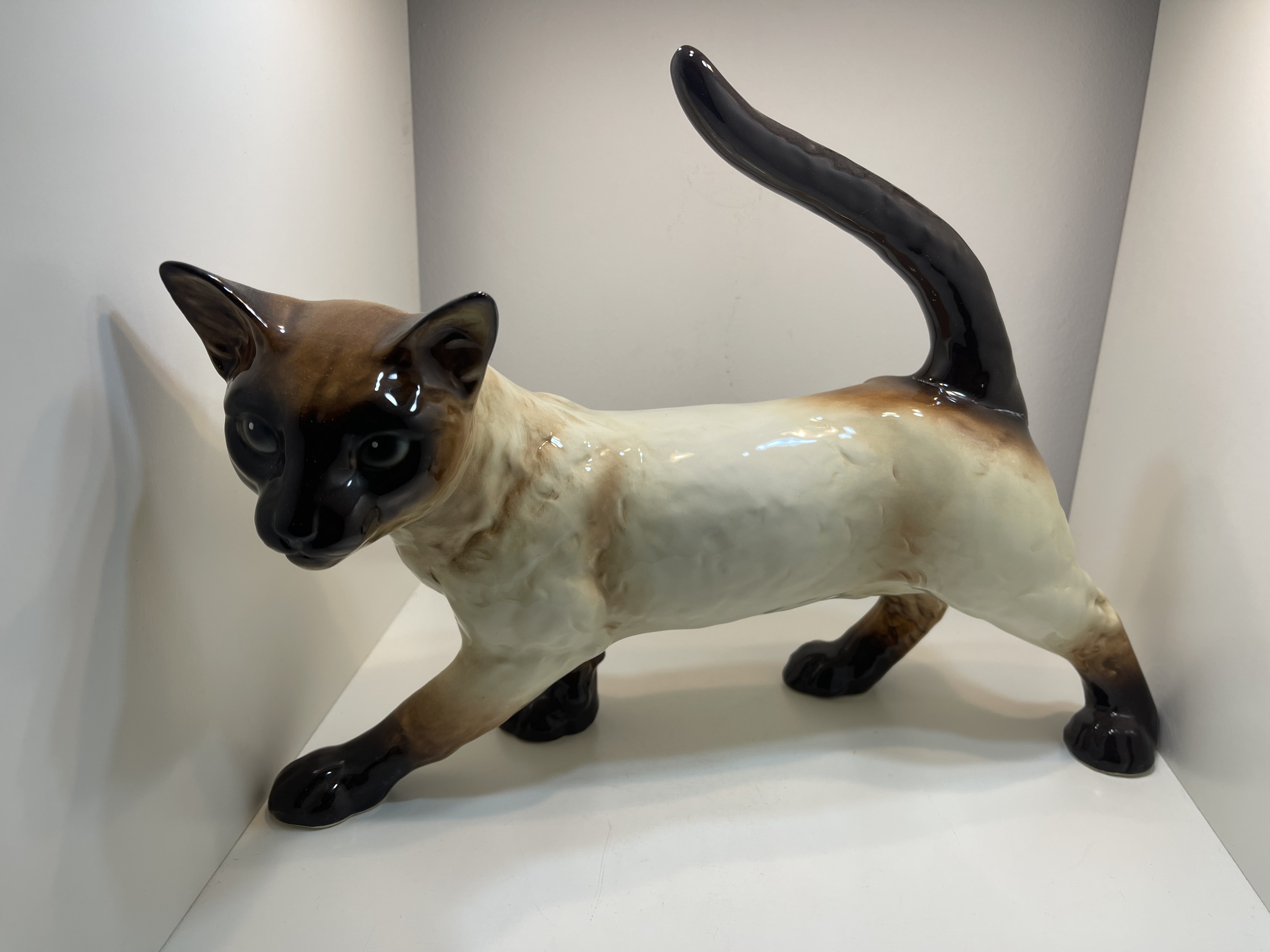  Goebel Figur Siamesische Katze  29 x 27 cm.- 1 Wahl. Zustand siehe Fotos