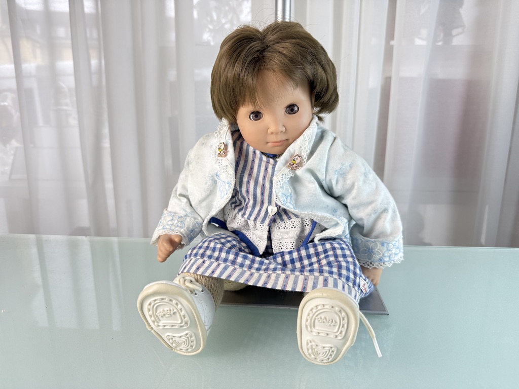 Künstlerpuppe Puppe Sammler Götz Vinyl Puppe 45 cm. Top Zustand   
