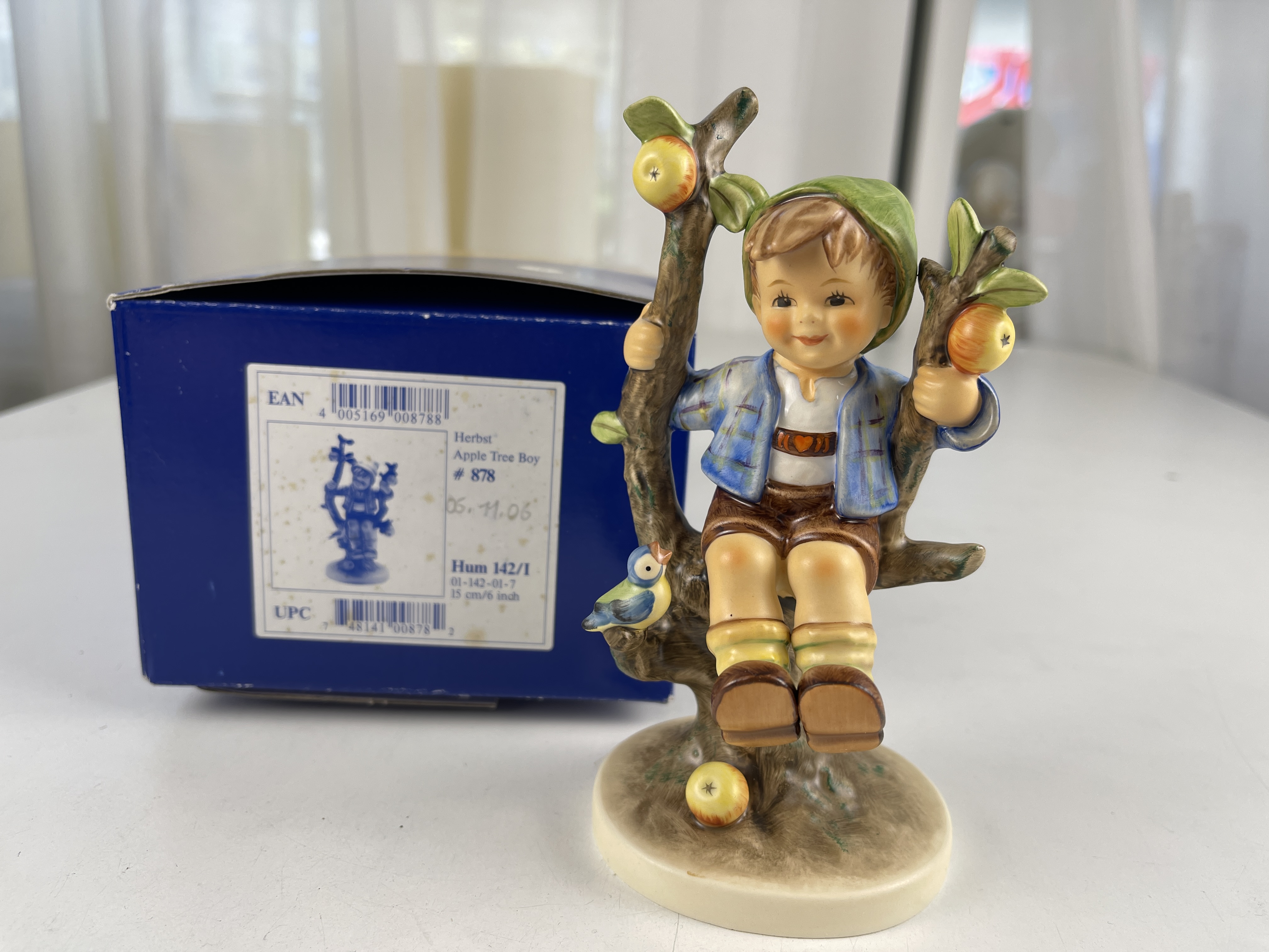 Hummel Figur 142/I Herbst 15,3 cm. 1 Wahl. Top Zustand  OVP