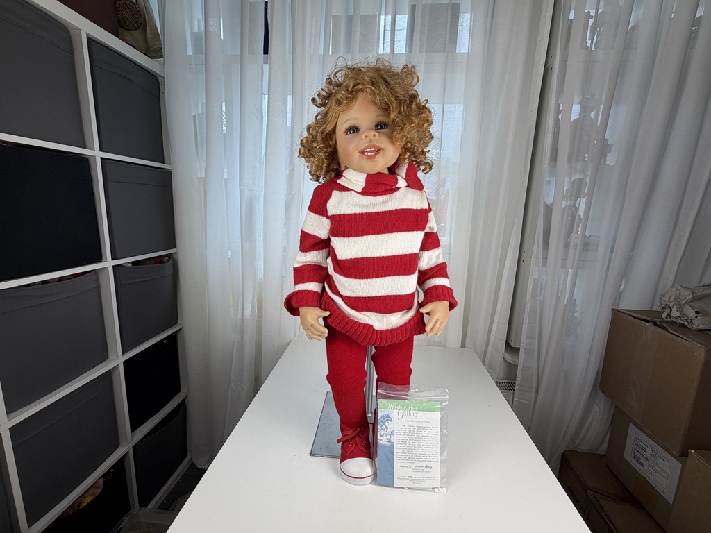 Künstlerpuppe Puppe Monika Levenig Vinyl Puppe 80 cm. Top Zustand 