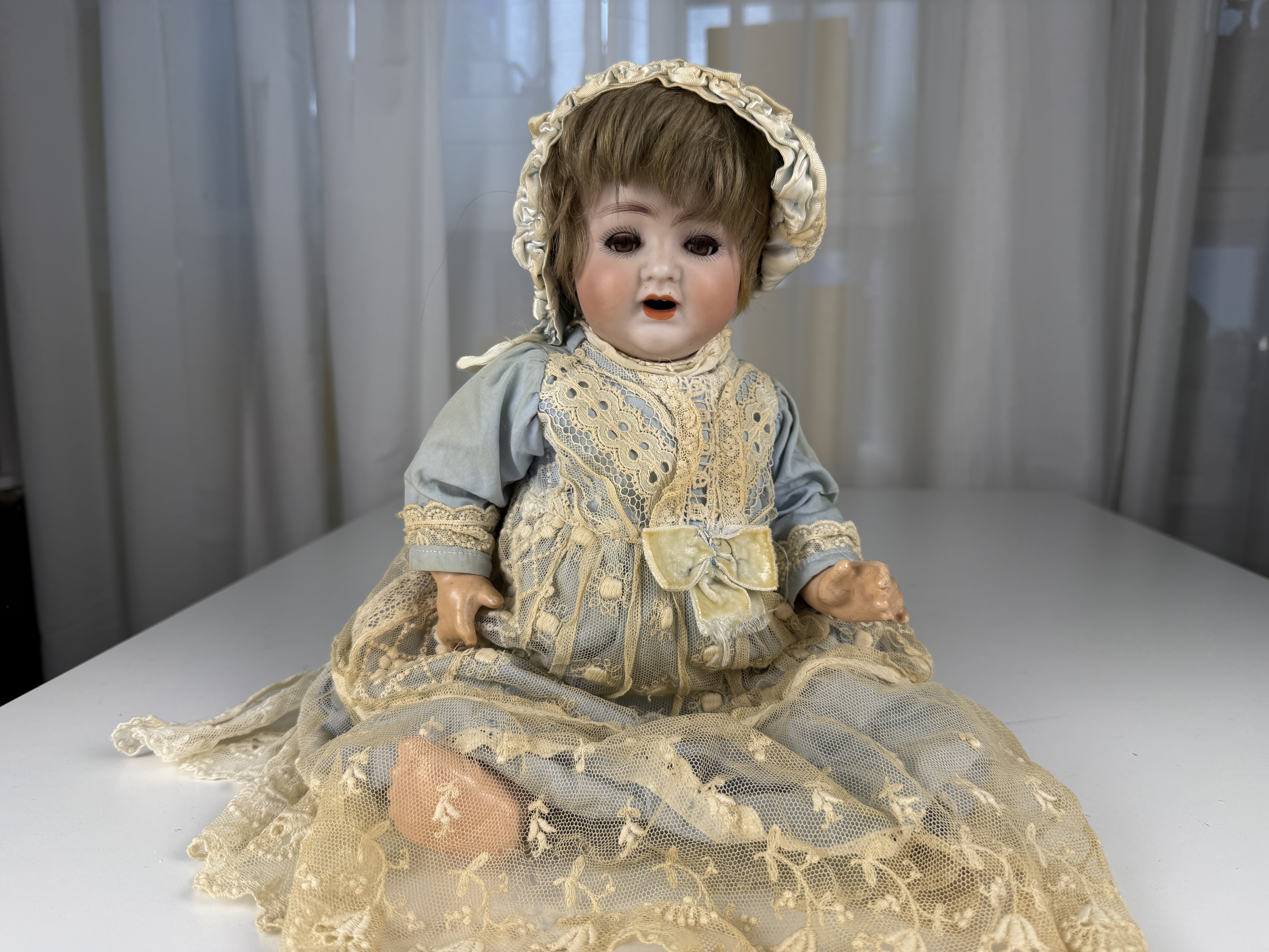 Künstlerpuppe Alte Puppe Porzellankopf 35 cm Zustand Siehe Fotos