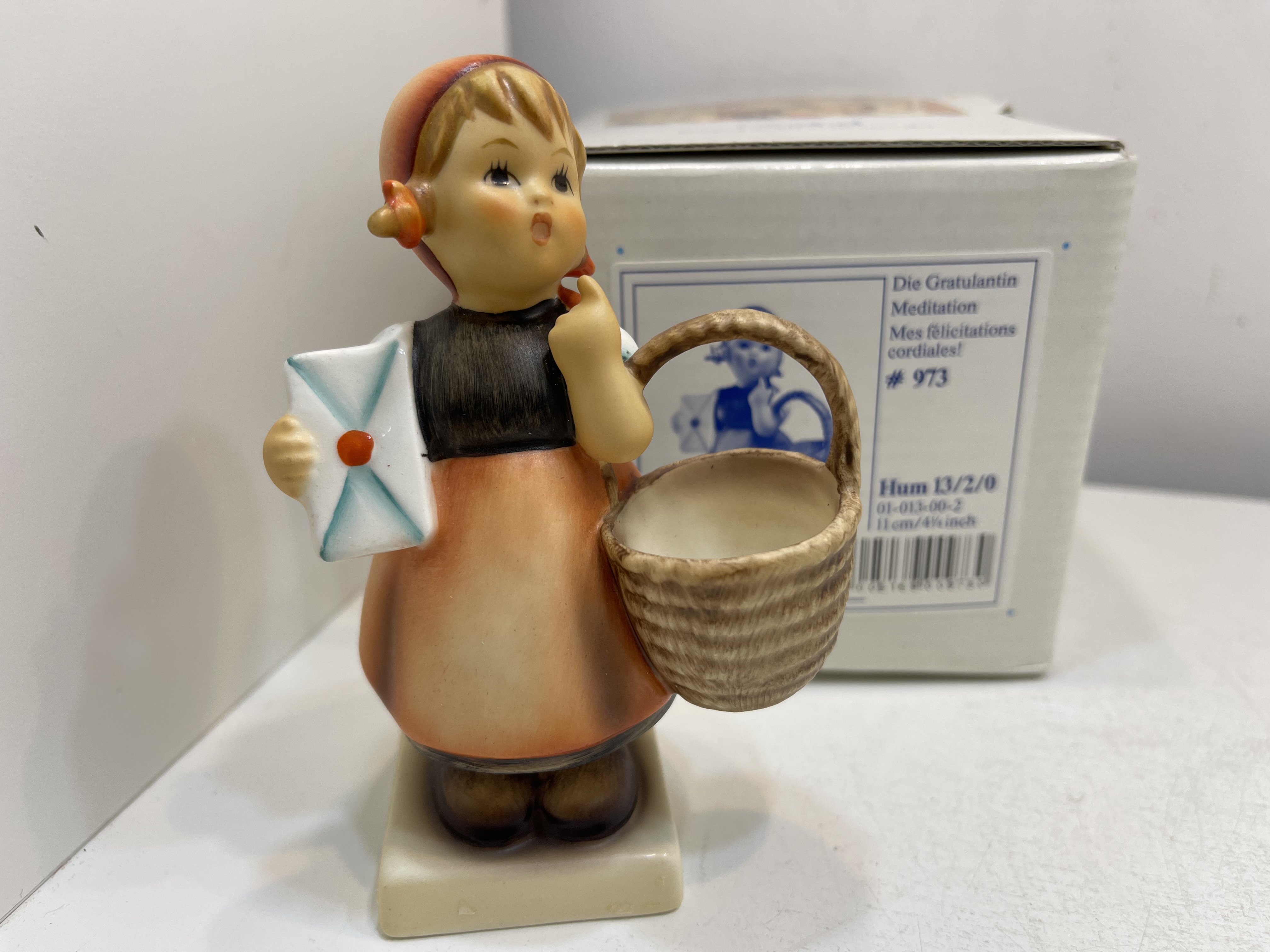 Hummel Figur 13 2/0 Gratulantin 11 cm. 1 Wahl. Top Zustand. OVP  Hummel Figur 13 2/0 Gratulantin 11 cm. 1 Wahl. Top Zustand. OVP