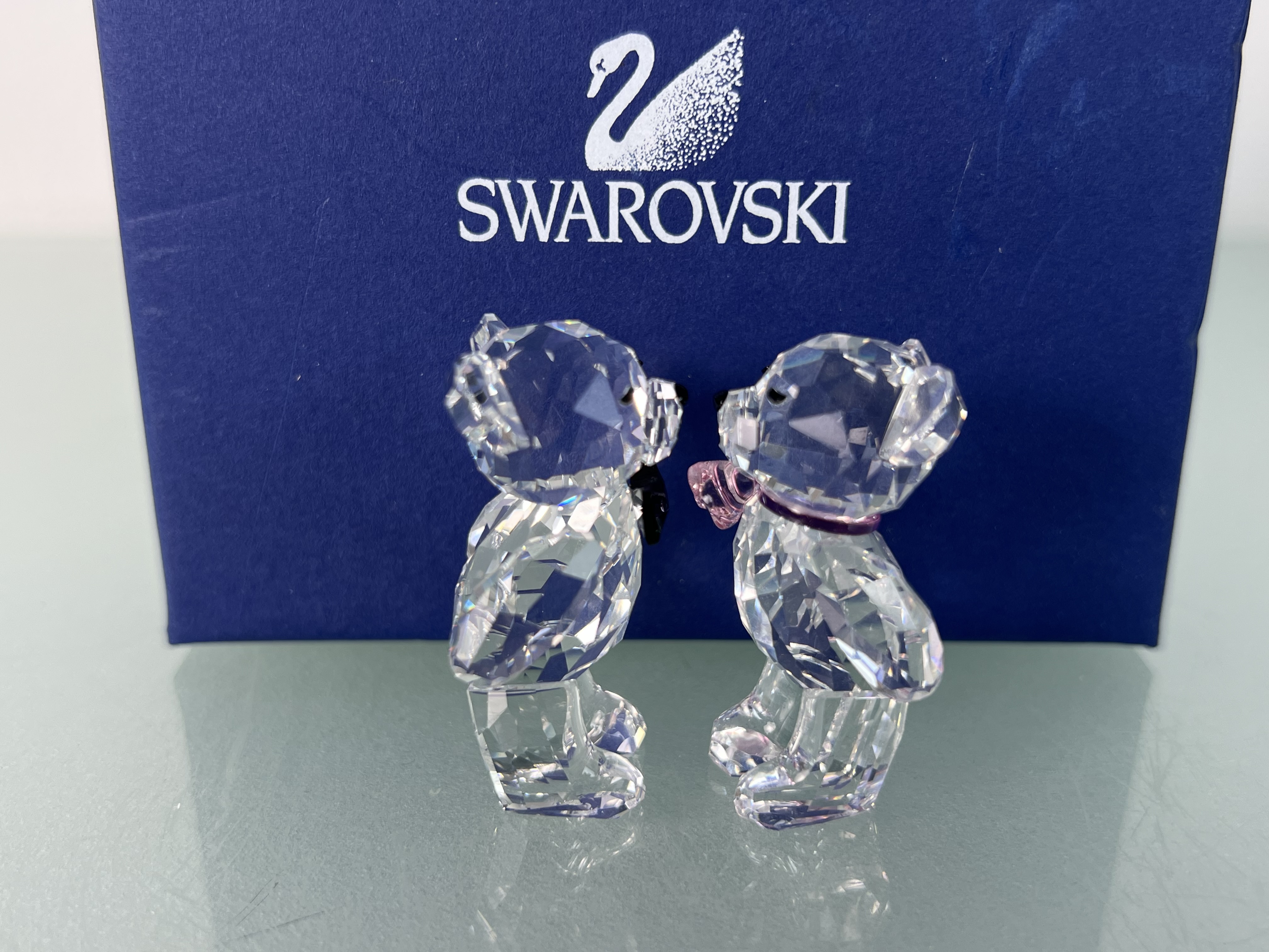  Swarovski Figur 1114098 Kris Bär Der erste Kuss First Kiss 4,3 cm Kiste Top Zustand