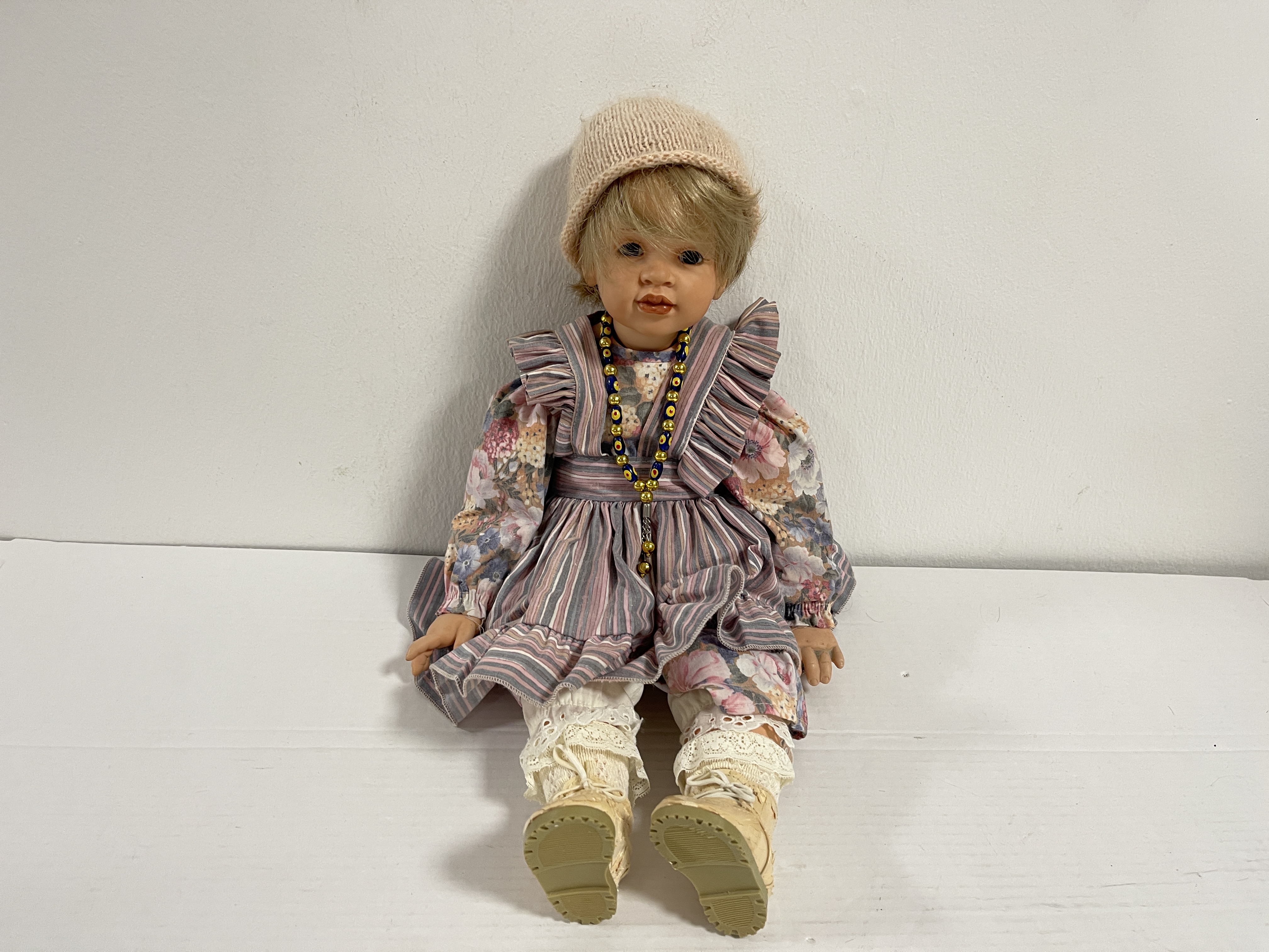 Künstlerpuppe Porzellan Puppe 48 cm Zustand siehe Fotos