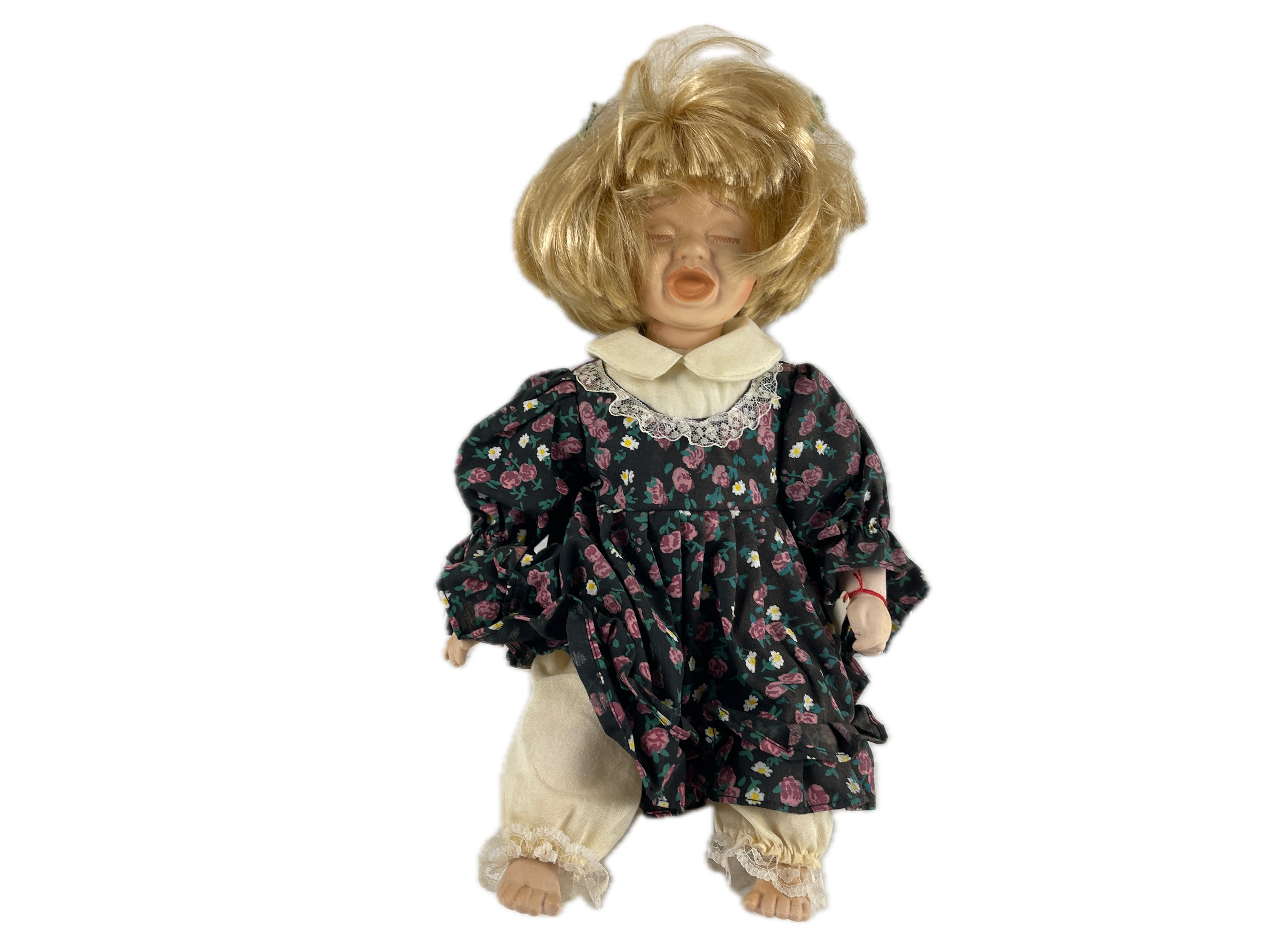 Porzellan Künstlerpuppe Puppe 26 cm. Raucherhaushalt Zustand siehe Fotos  