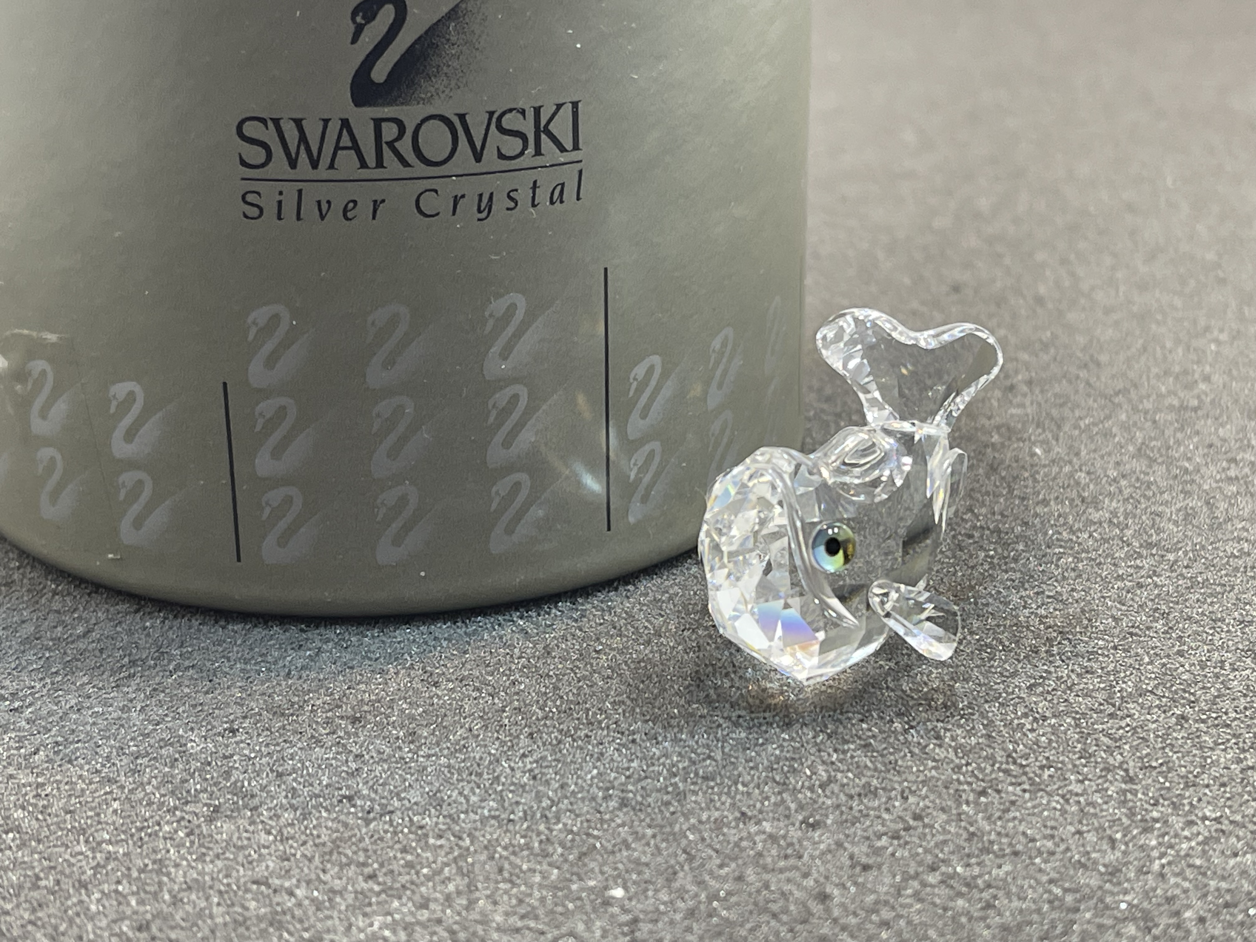 Swarovski Figur 217743 Springender Karpfen 3,5 cm mit OVP + Zertifikat. Top Zustand 