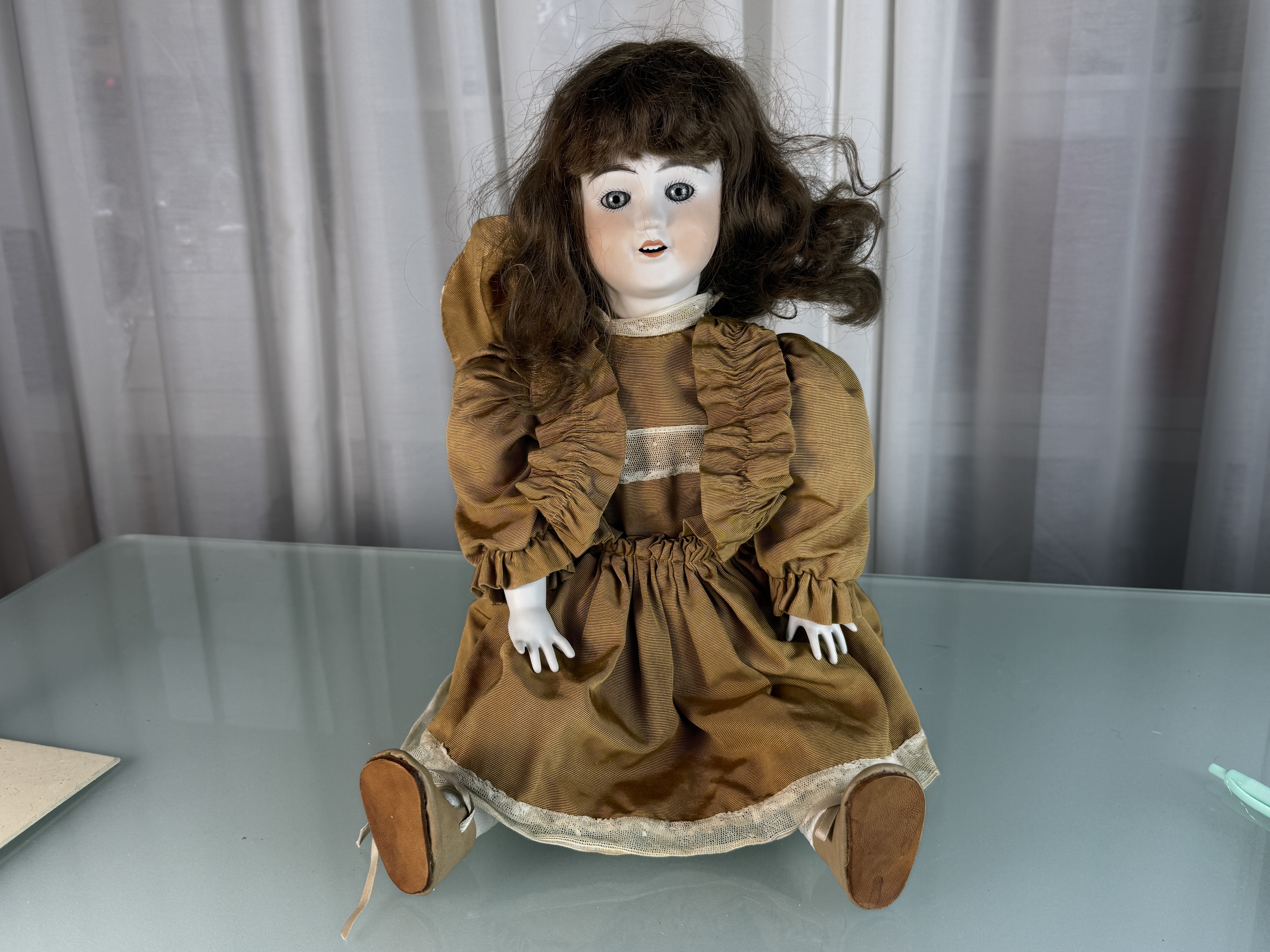 Künstlerpuppe Sammler Alte Porzellan Puppe 53 cm. Zustand siehe Fotos  