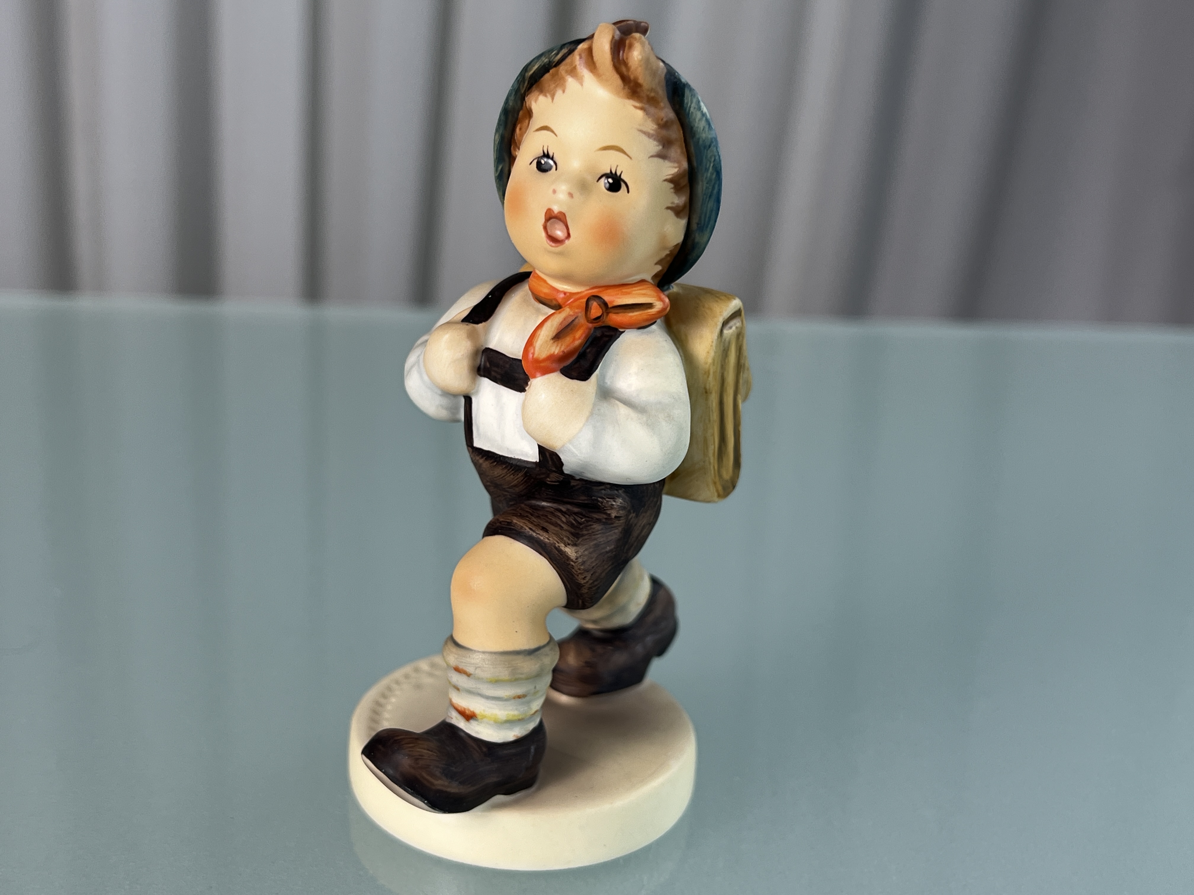 Hummel Figur 82 2/0 Schulschwänzer 11,5 cm. 1 Wahl - Top Zustand