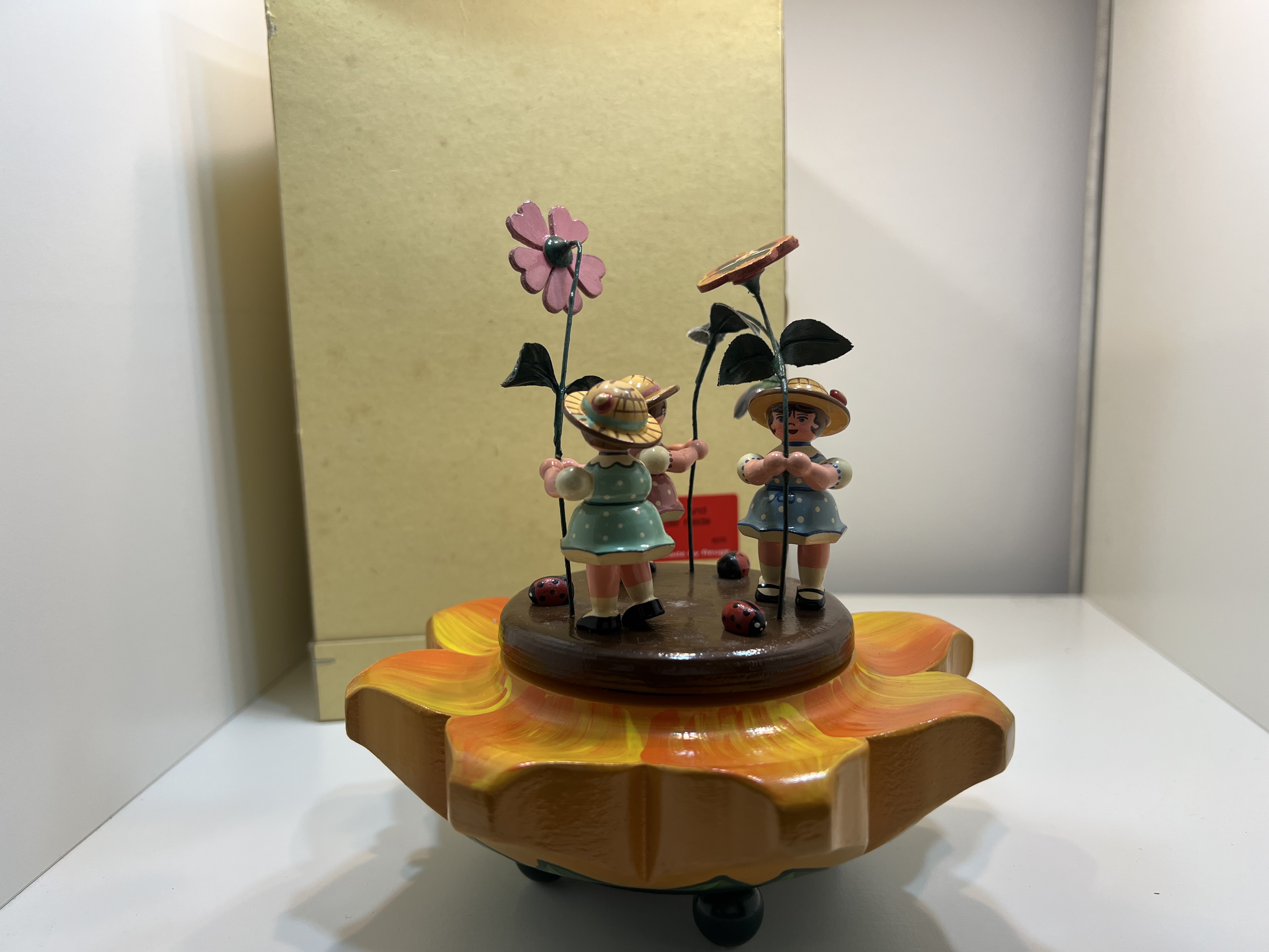 Erzgebirge Figur Hubrig Spieluhr Höhe: 18 cm Top Zustand 