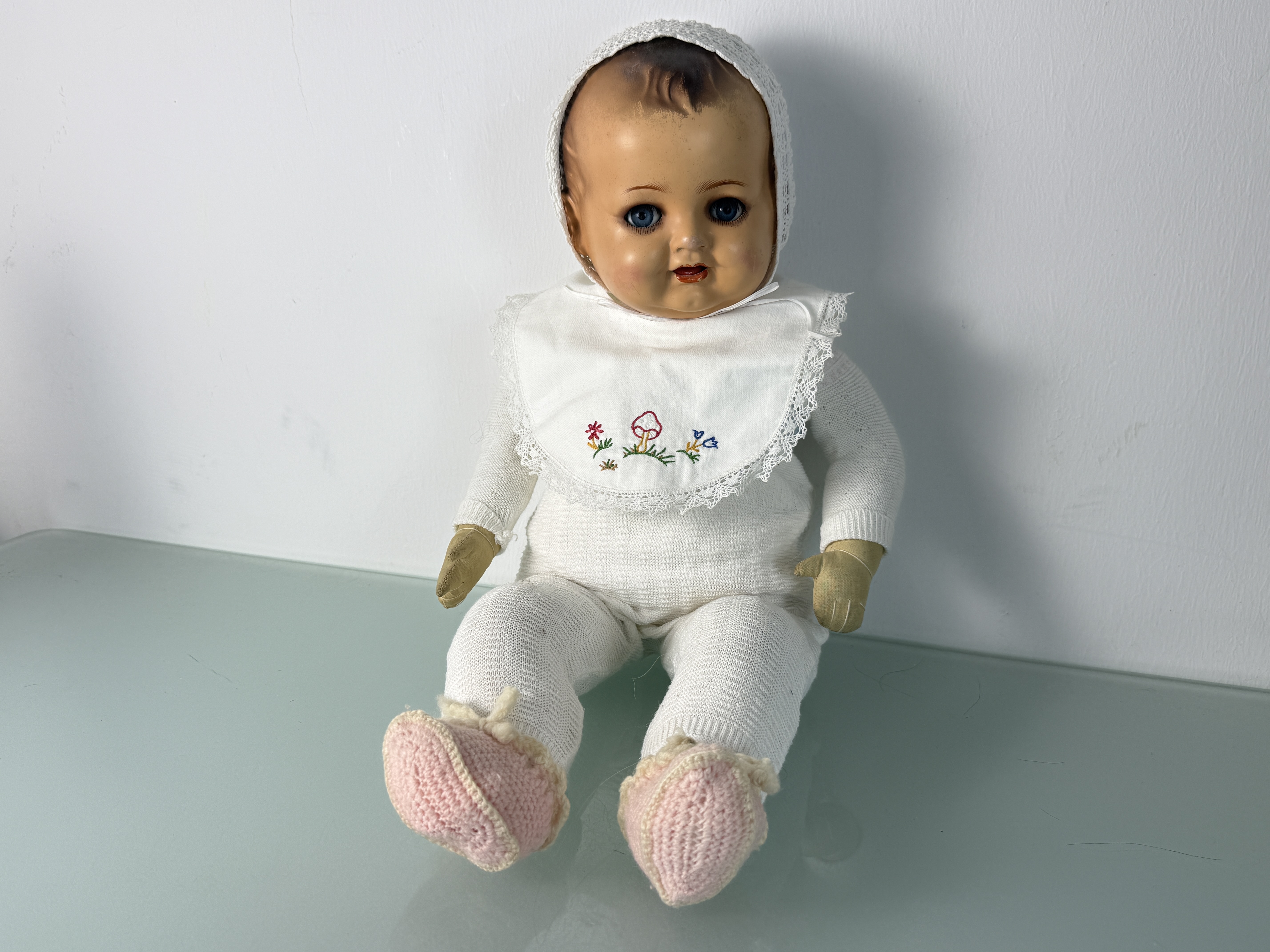 Künstlerpuppe Alte Puppe 60 cm. Zustand Siehe Foto 