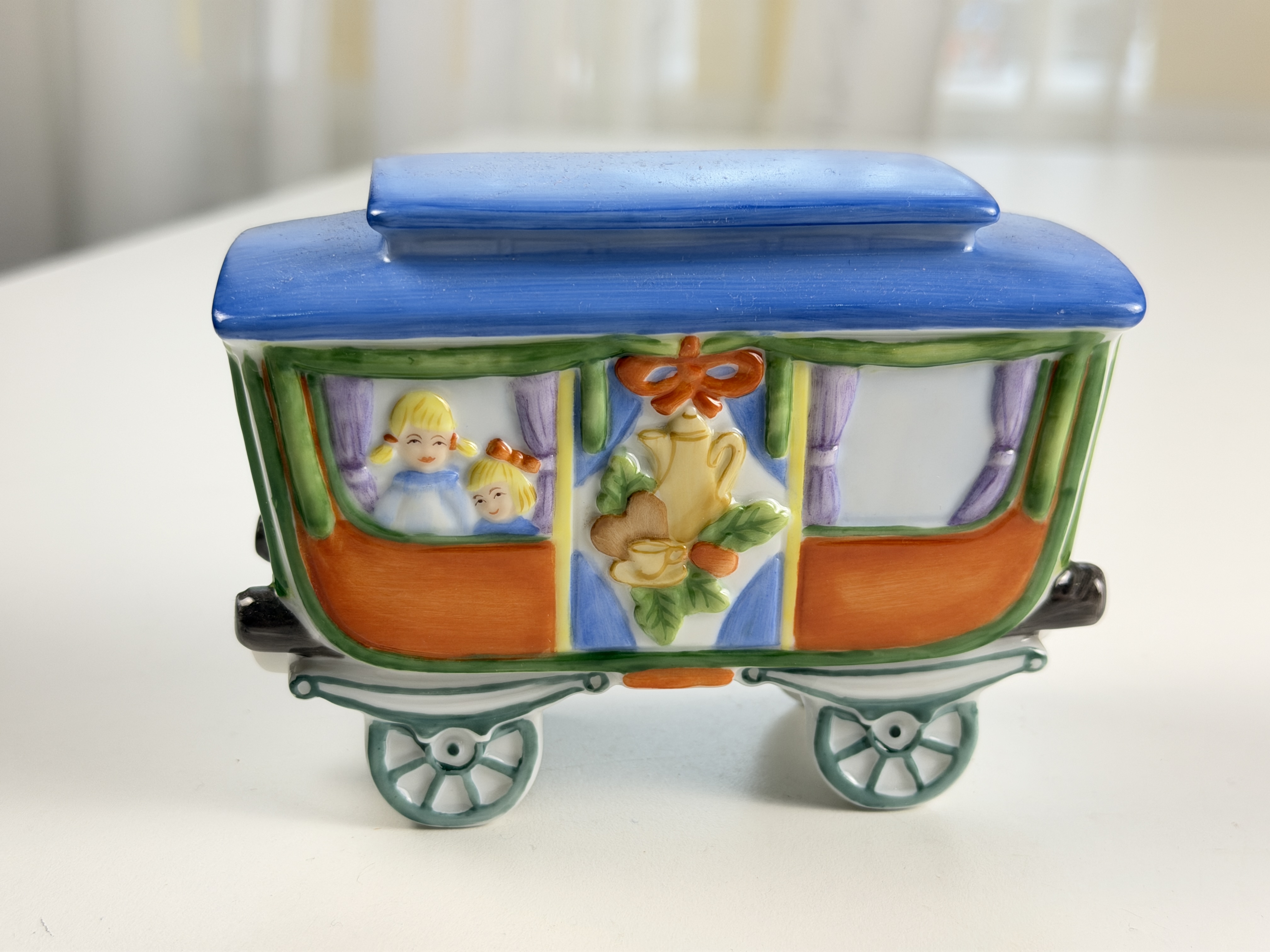  Hutschenreuther Figur Wagon 9 x 12 x 6 cm. Top Zustand