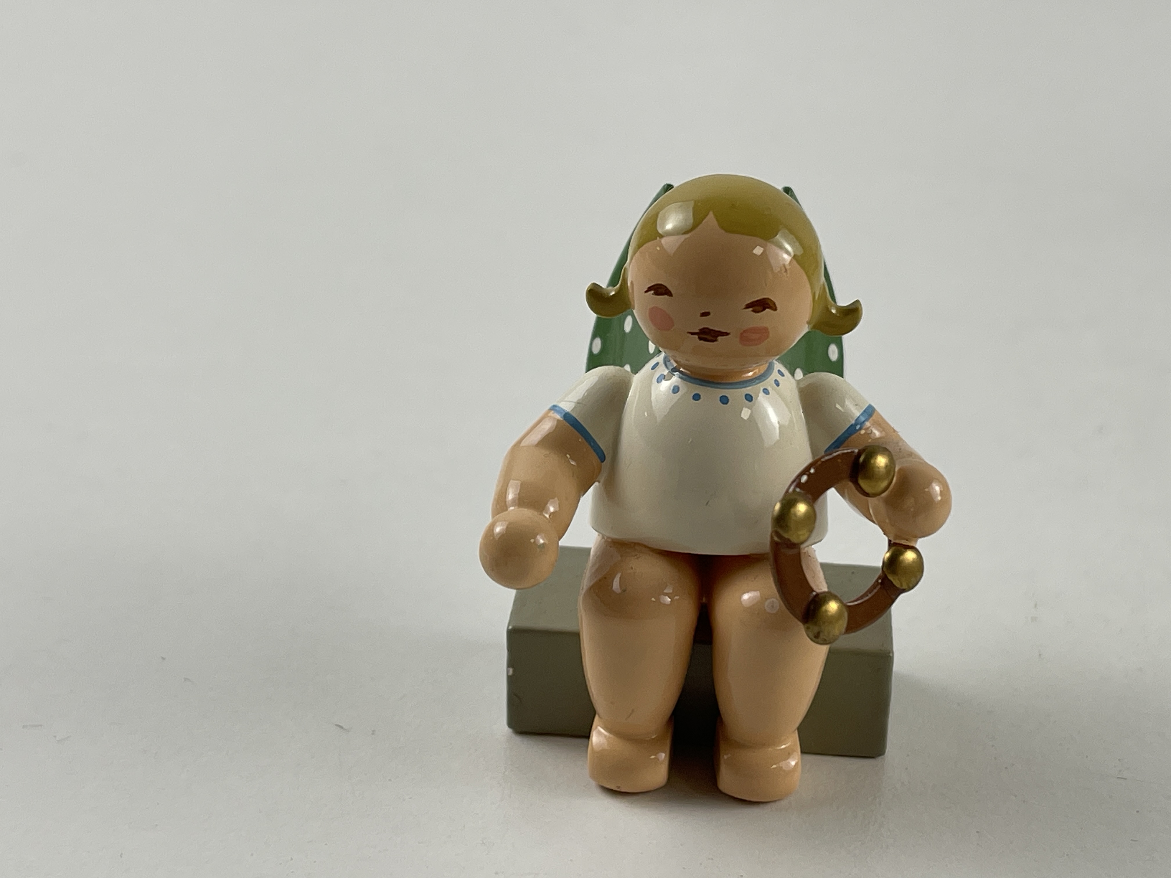 Erzgebirge Wendt und Kühn Figur Engel 5 cm. Top Zustand   