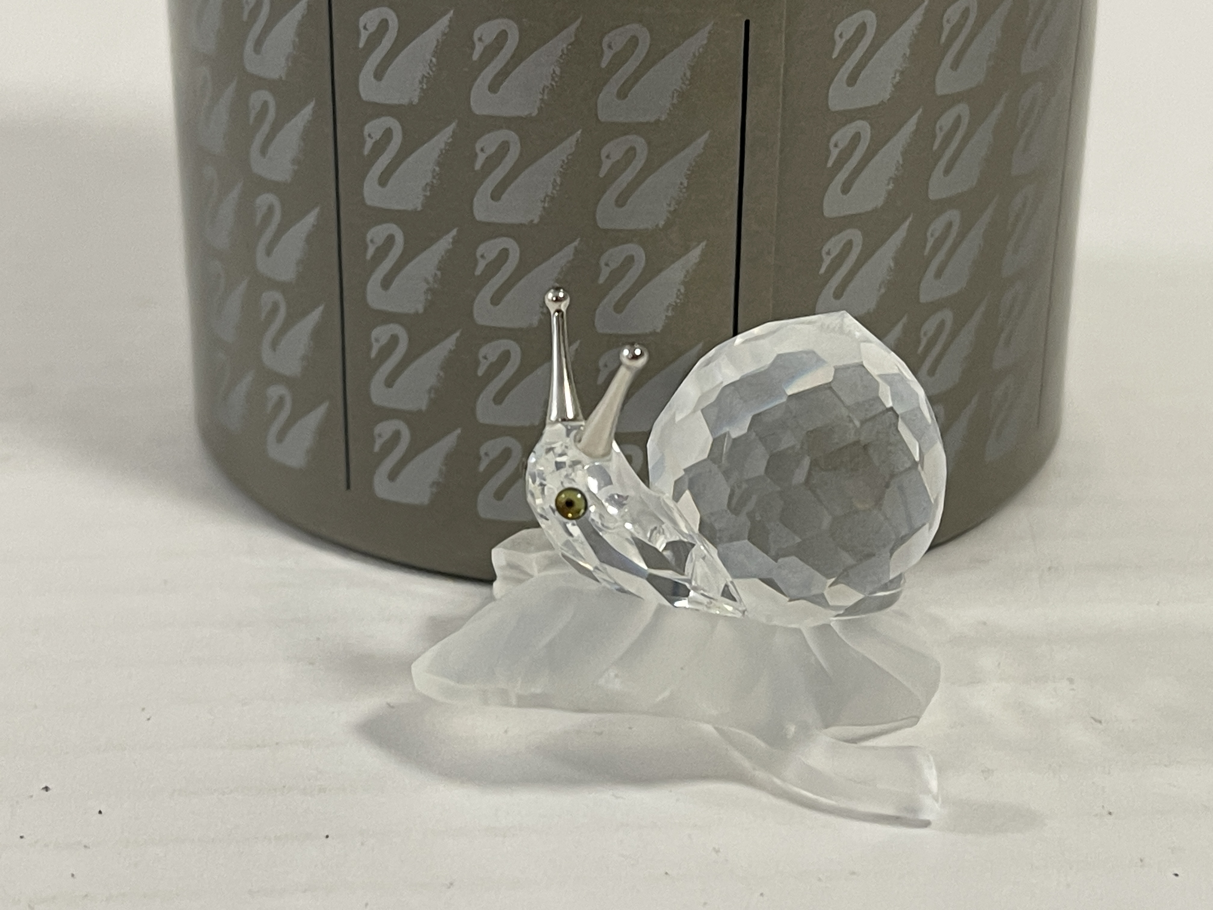  Swarovski Figur 196501 Schnecke auf Blatt. 5 cm. Ovp & Zertifikat Top Zustand.   