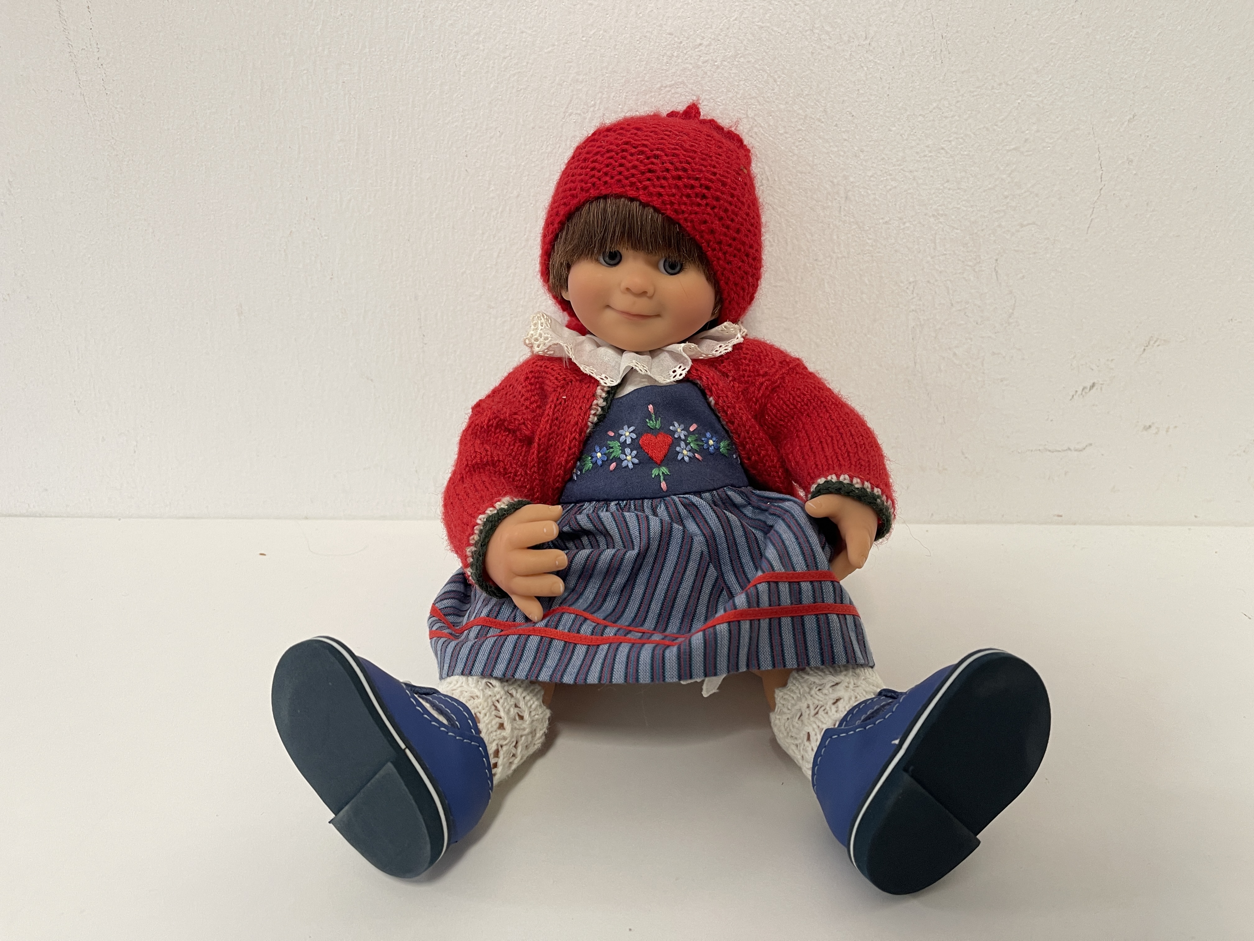 Künstlerpuppe Rosemarie Anna Müller Vinyl Puppe Mariechen  33 cm. Top Zustand  