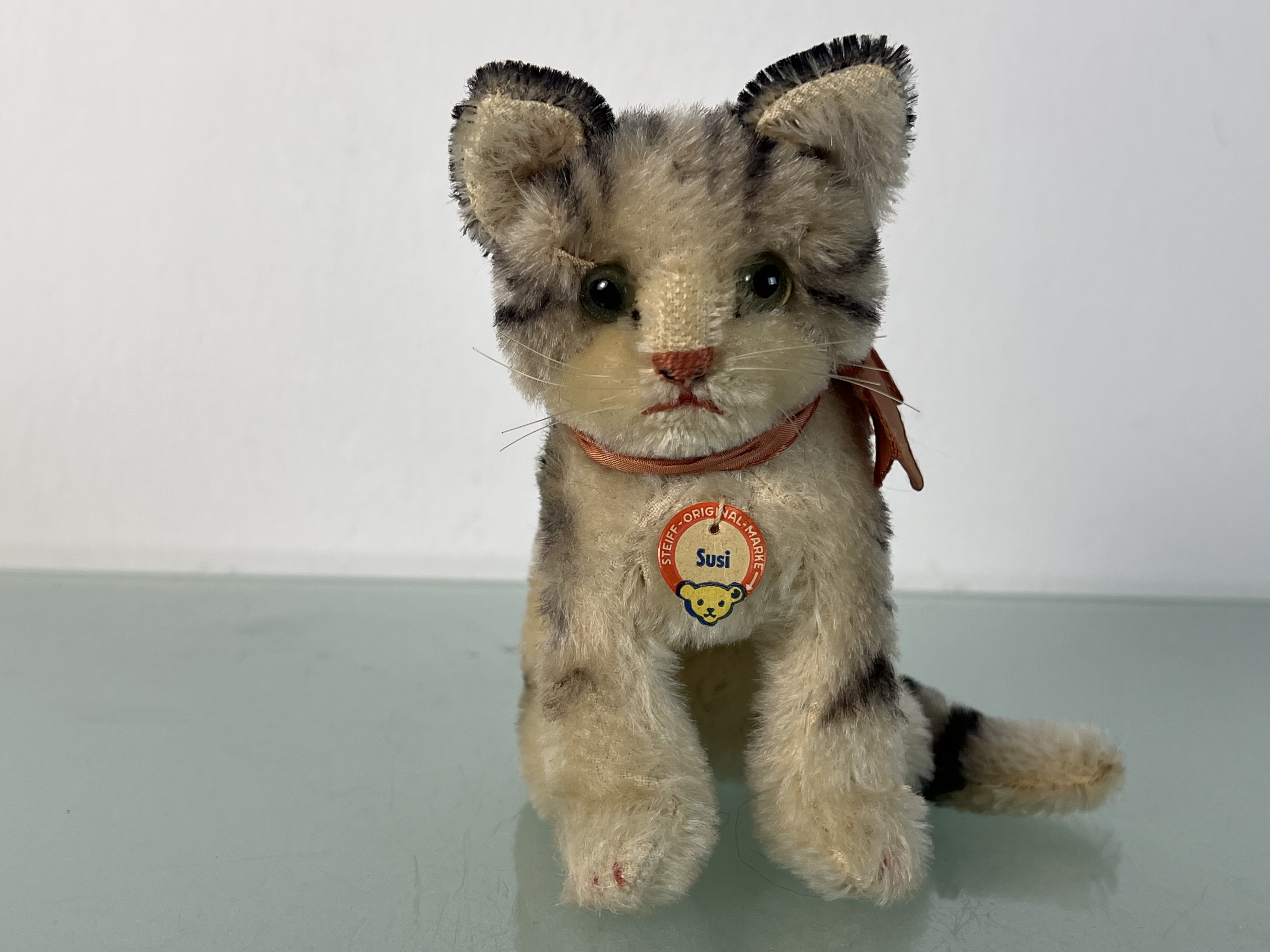 Steiff Tier Stofftier Susi Katze (ohne Fahne & ohne Knopf) 14cm. Top Zustand siehe Fotos Kopie