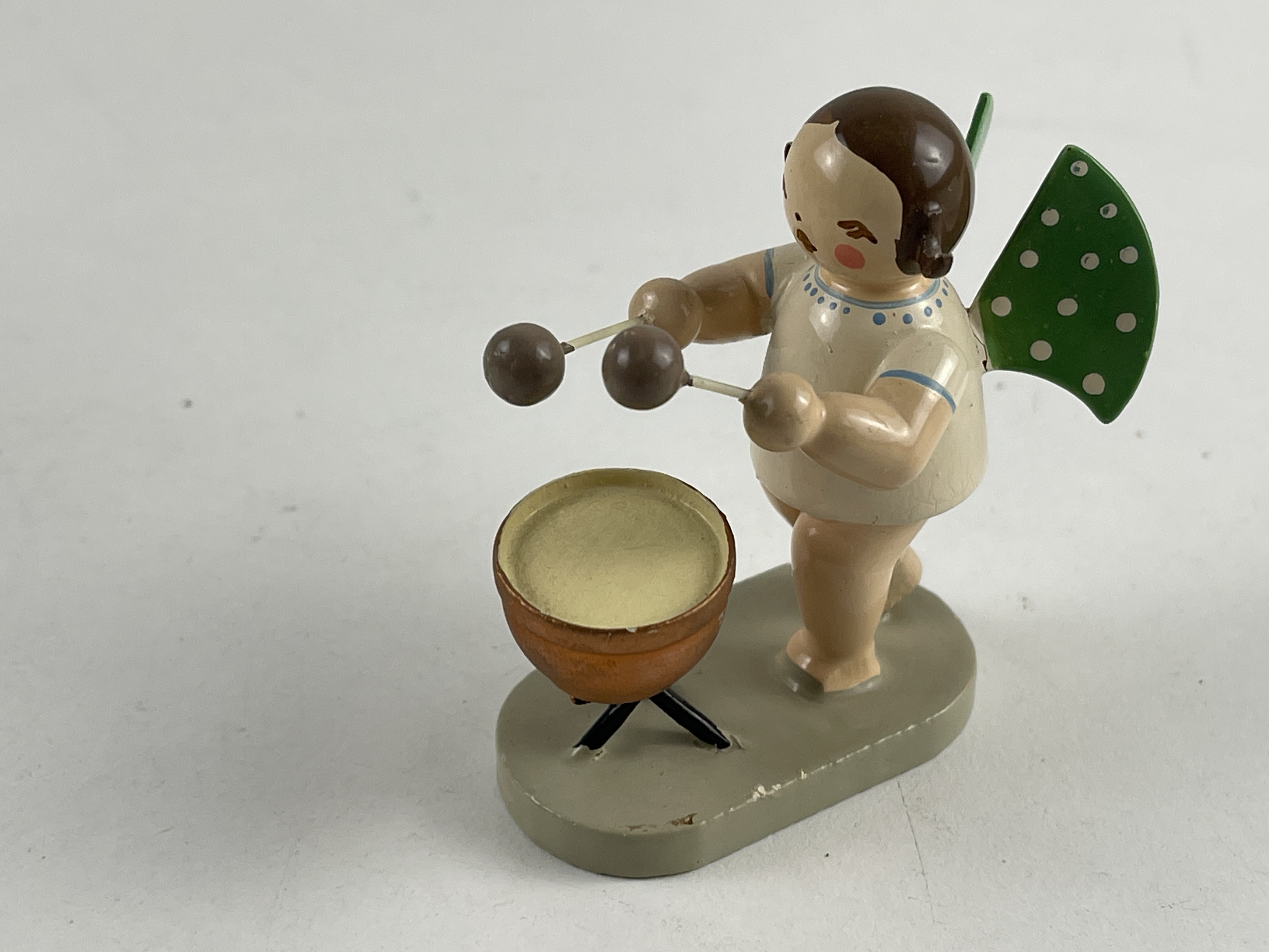 Wendt und Kühn Sammler Erzgebirge Figur Engel 6 cm. Zustand siehe Fotos 