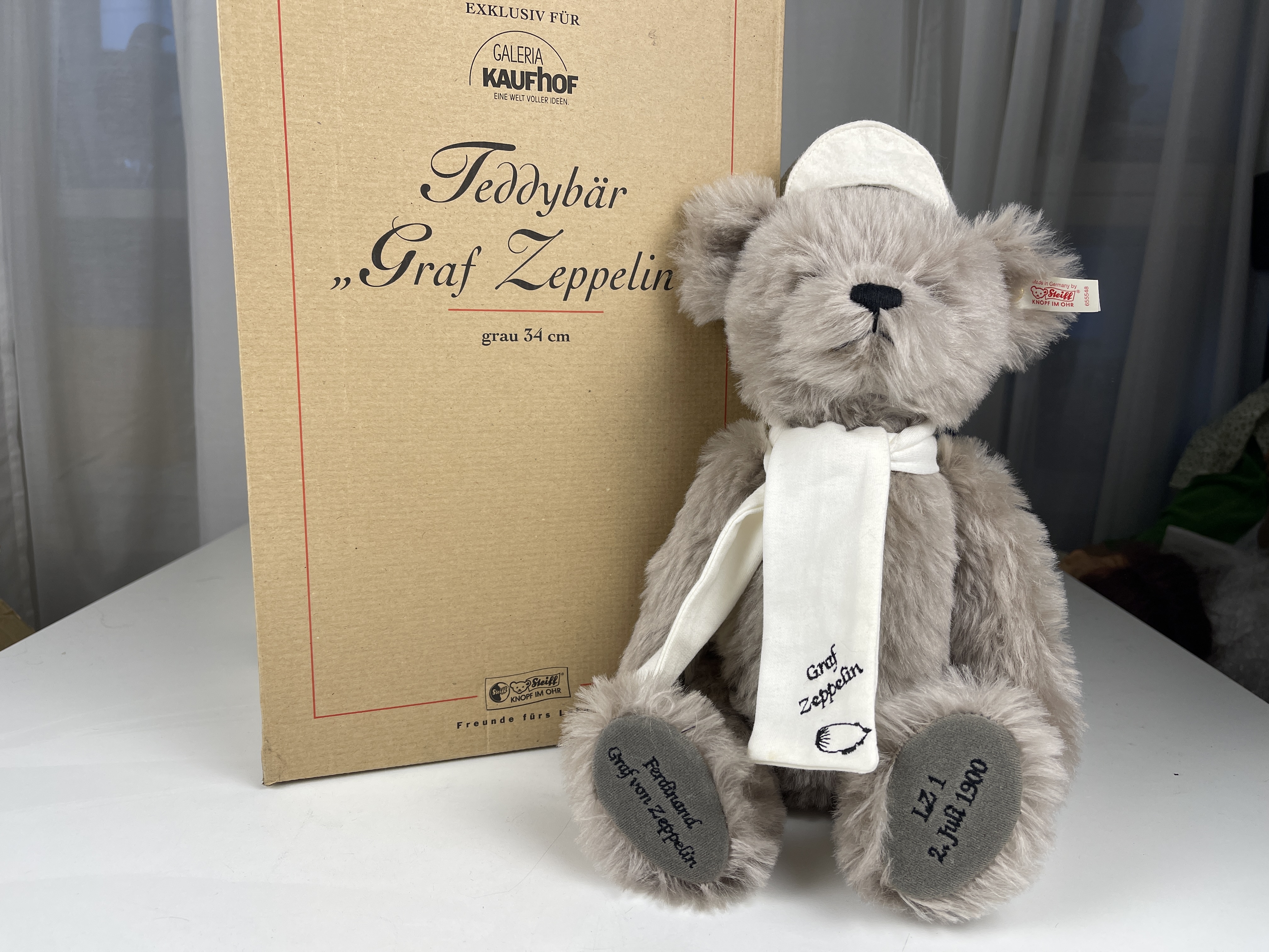Steiff Tier 655548 Graf Zeppelin 34 cm. - Top Zustand    