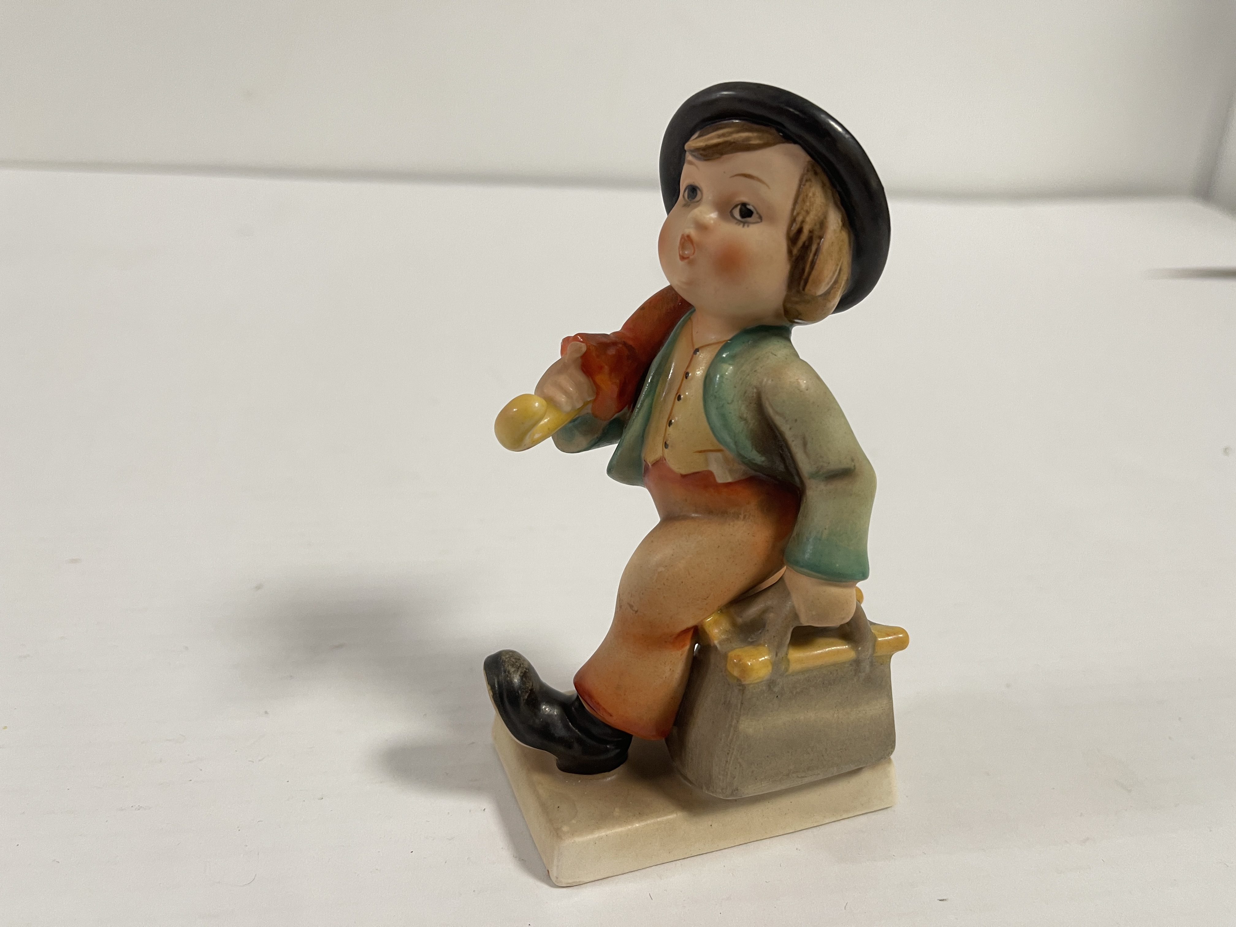 Hummel Figur 11  Wanderbub 11 cm. Doppelkrone 1 Wahl. Top Zustand   