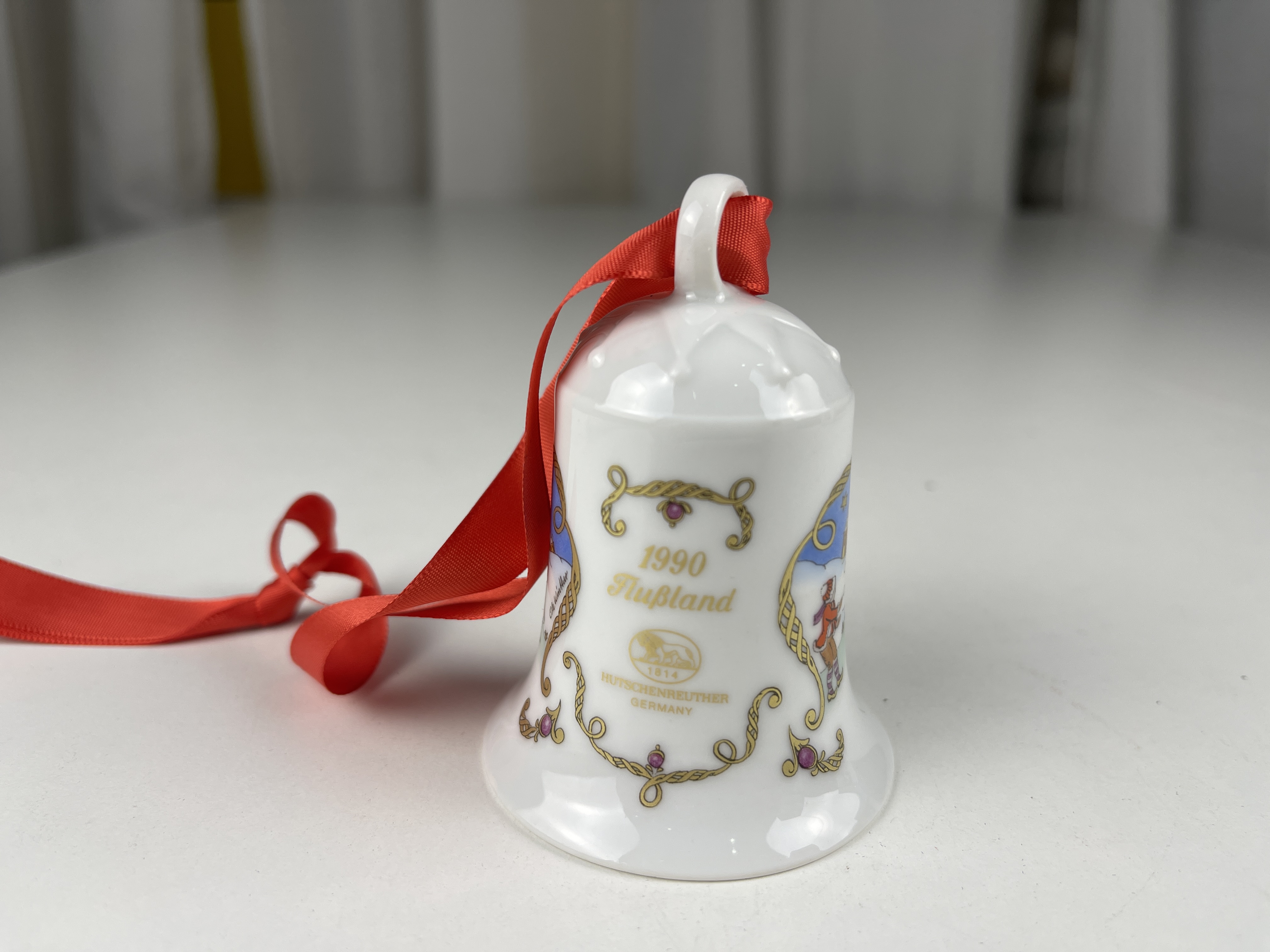  Hutschenreuther 1990 Weihnachtsglocke  7 cm. Top Zustand.     