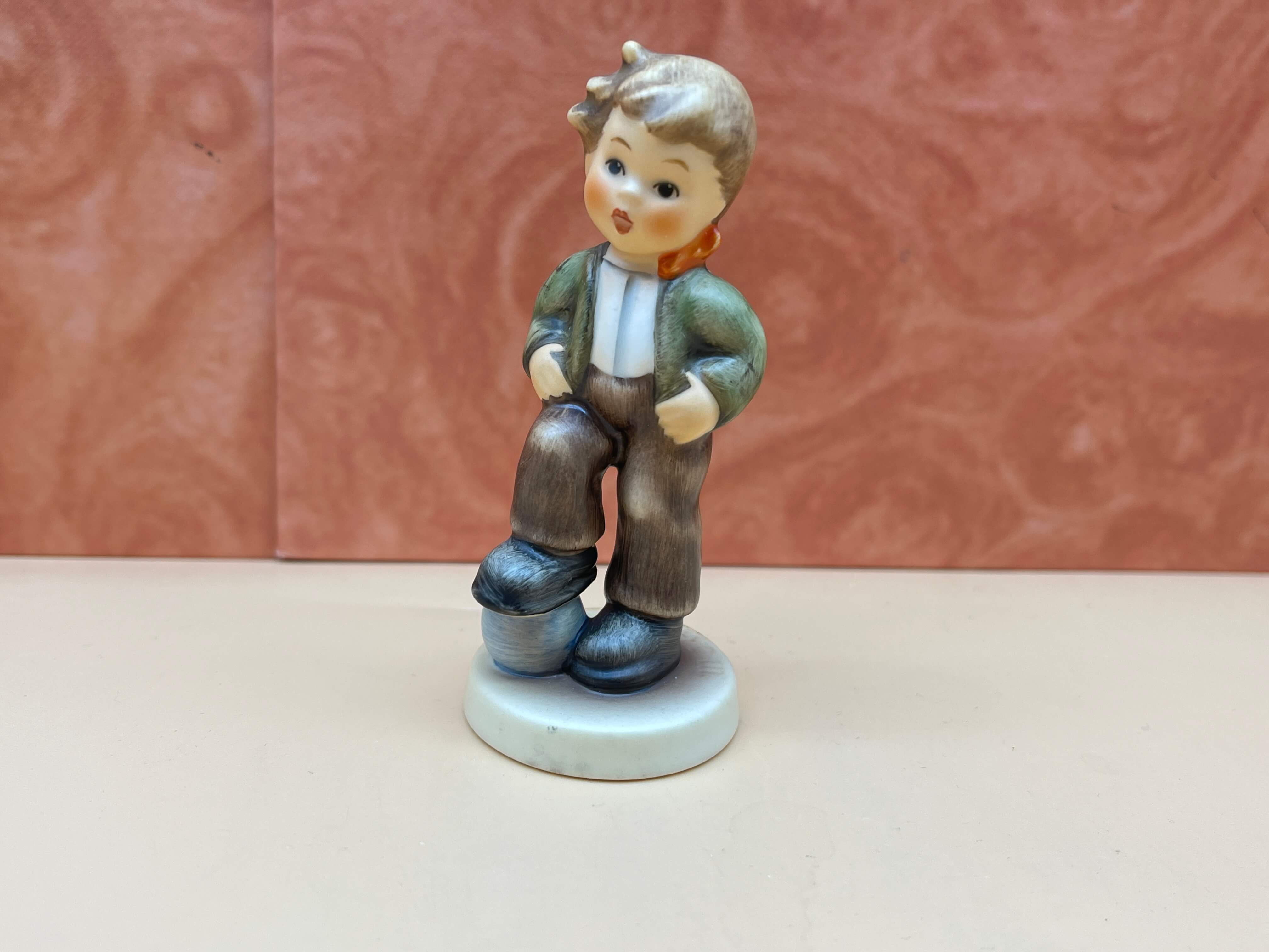 Hummel Figur 2051/B Spielst mit mir ? 9,5 cm. 1 Wahl - Top Zustand