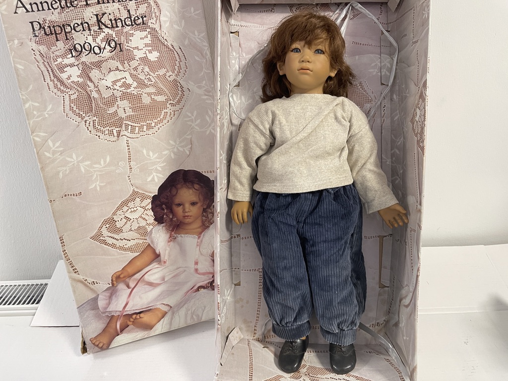 Annette Himstedt Puppe Enzo 60 cm. Top Zustand  
