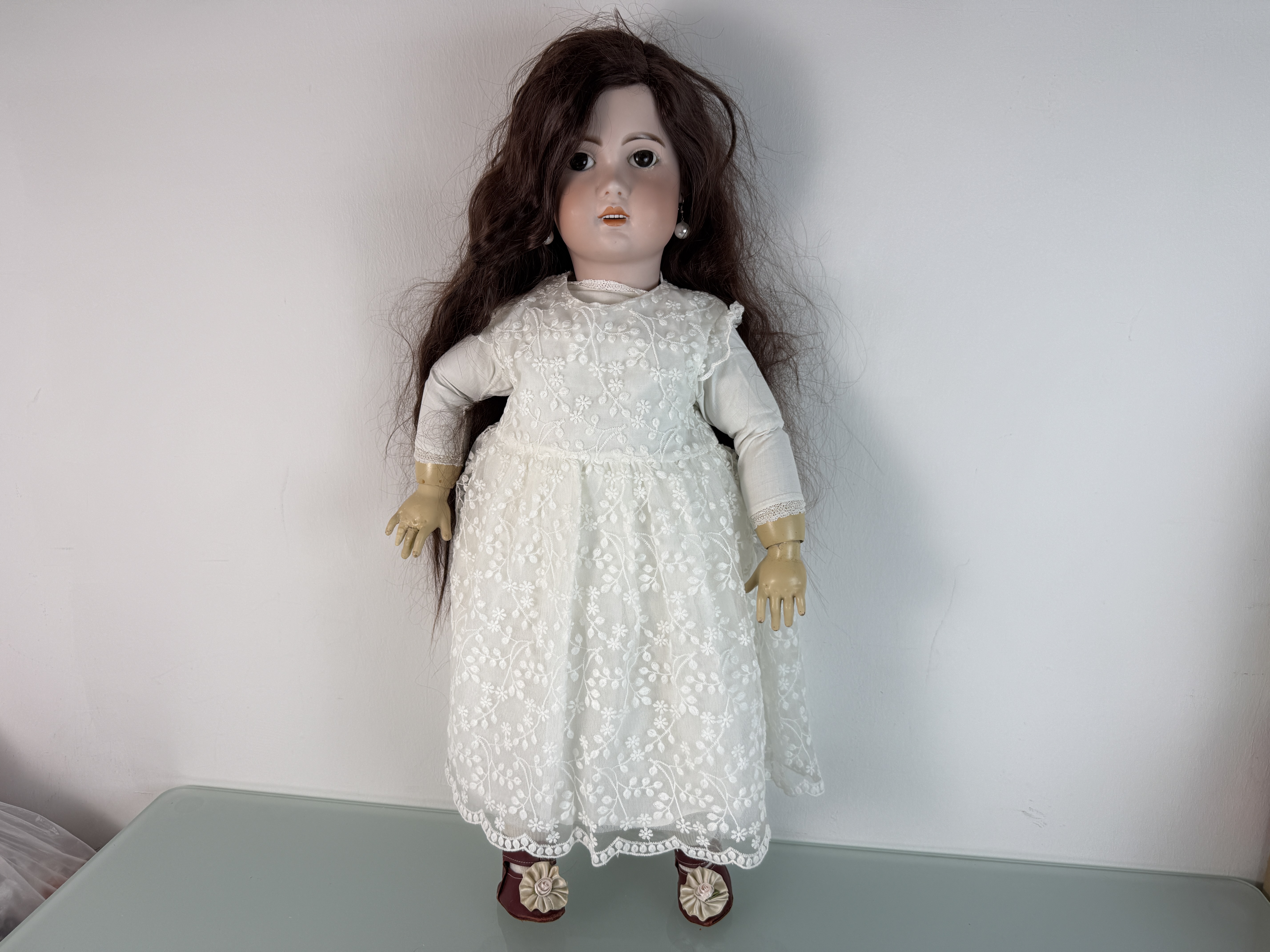 Künstlerpuppe Alte Porzellankopf Puppe 77 cm. Zustand Siehe Foto 