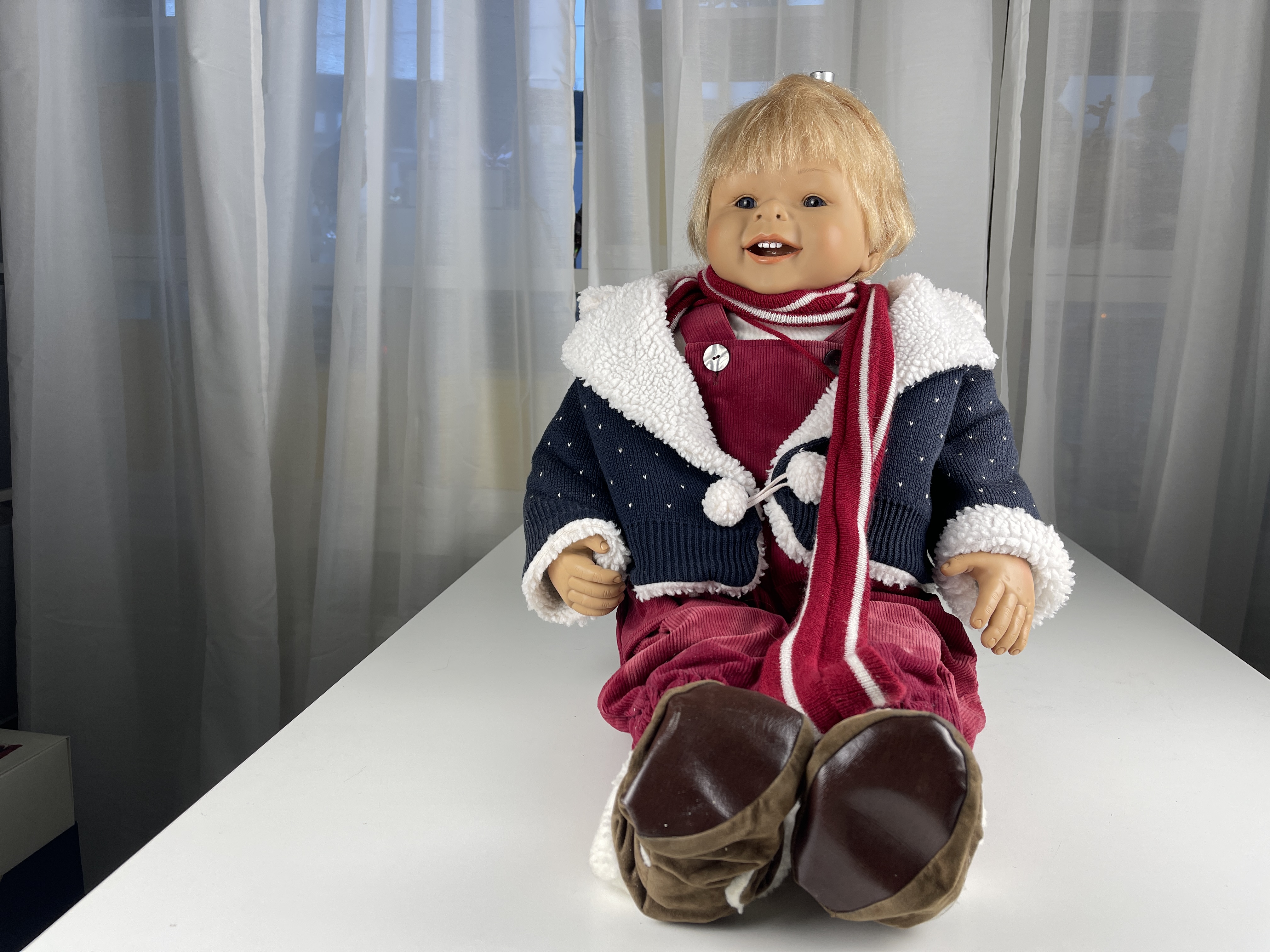 Evelyn Leman Künstlerpuppe Vinyl Puppe 74 cm. Zustand siehe Fotos