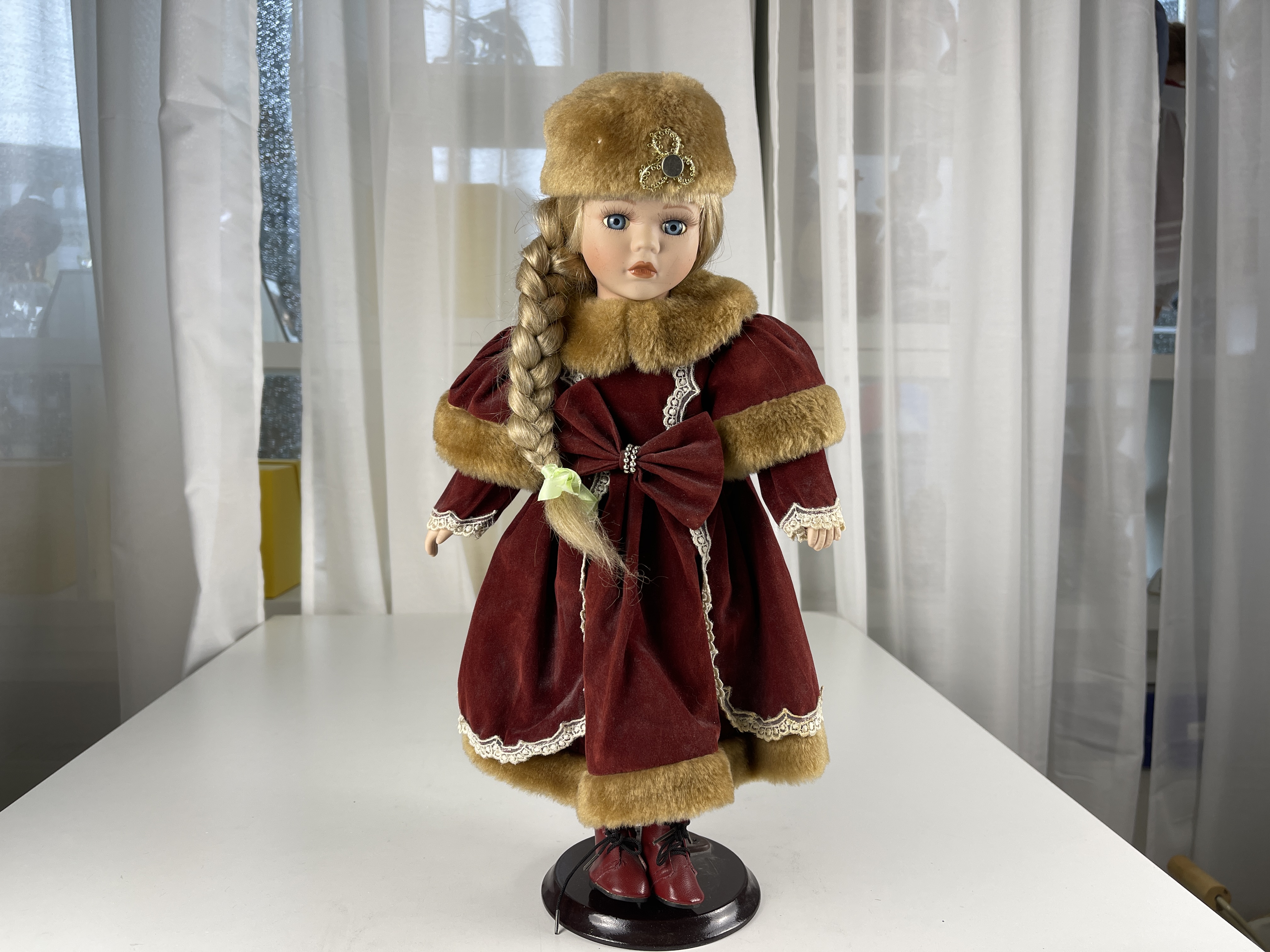 Künstlerpuppe Porzellan Sammler Puppe 43 cm. Top Zustand 