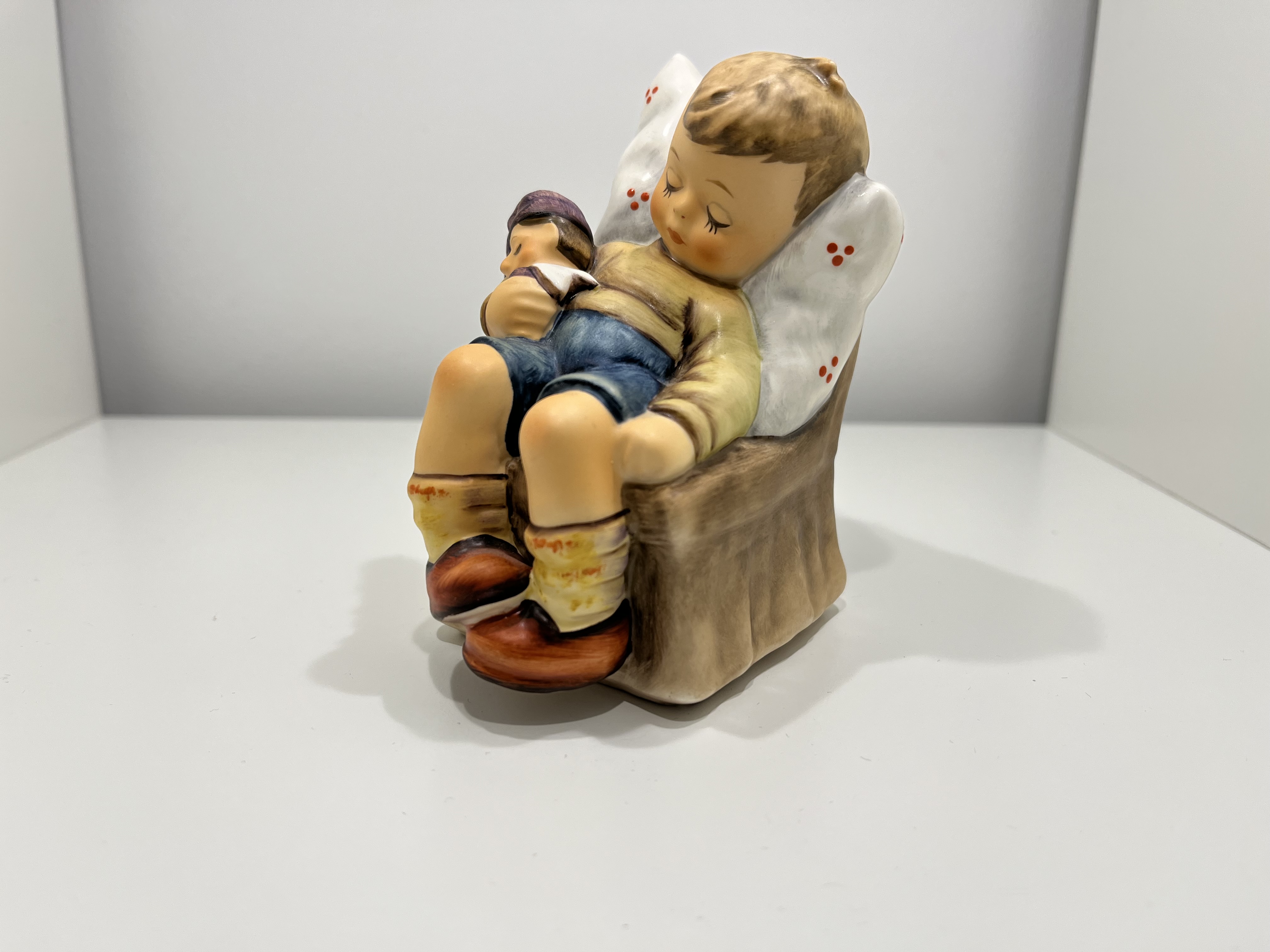 Hummel Figur 451 Nur ein Viertelstündchen 11 cm. 1 Wahl. - Top Zustand.