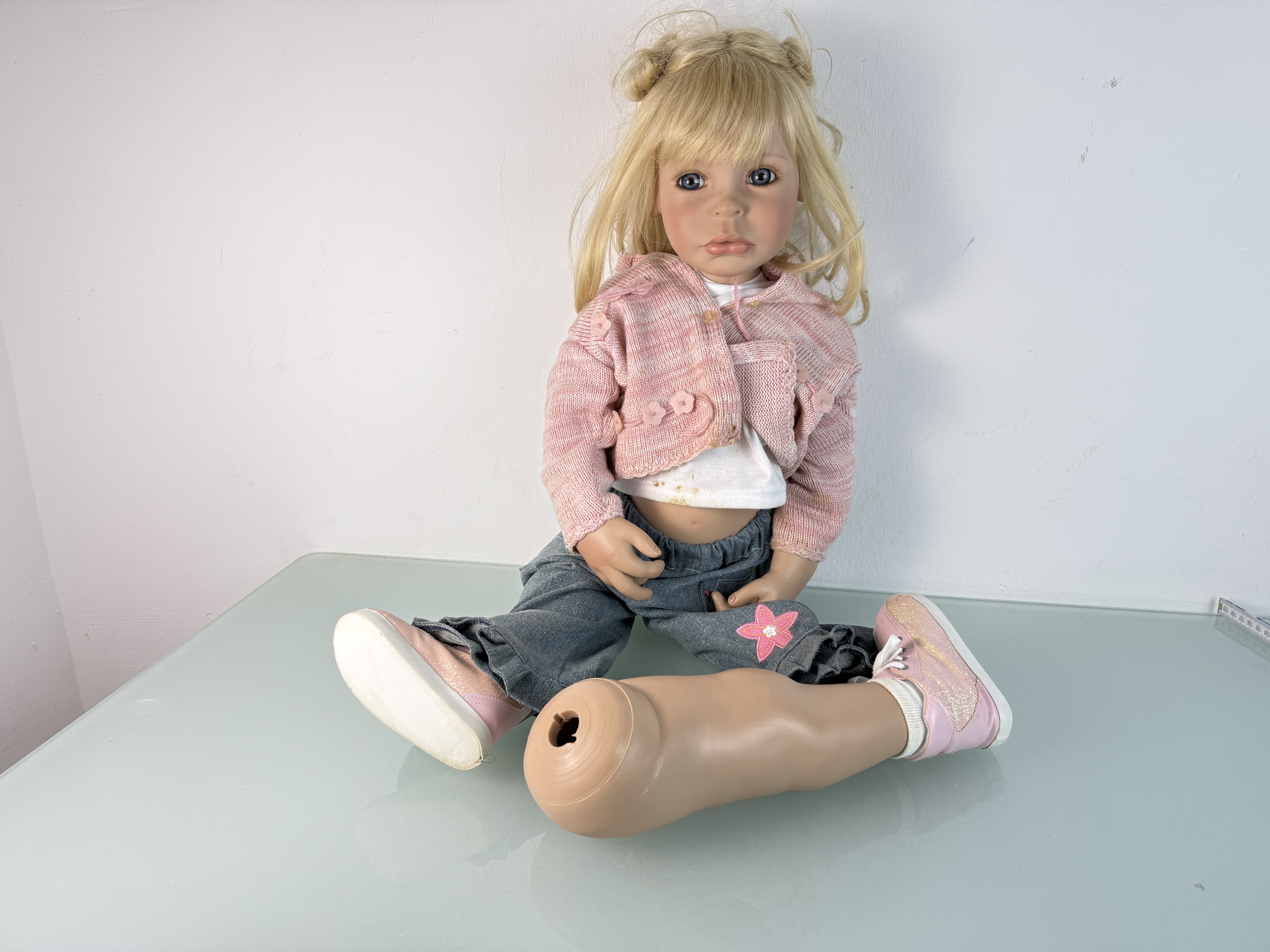 Künstlerpuppe Susan Lippl Vinyl Puppe 77 cm Defekt 