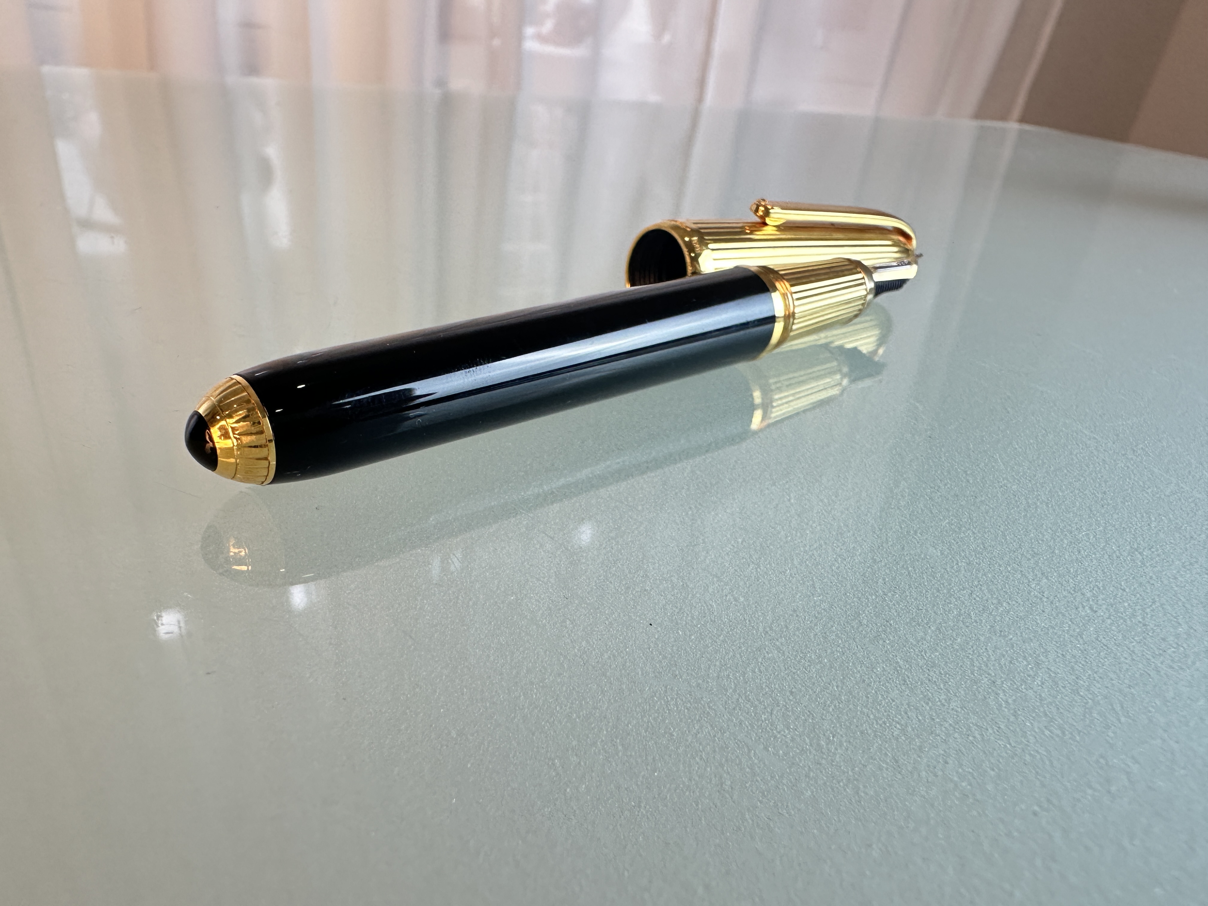 Original Cartier Federhalter Schwarz vergoldet Top Zustand siehe Bilder 