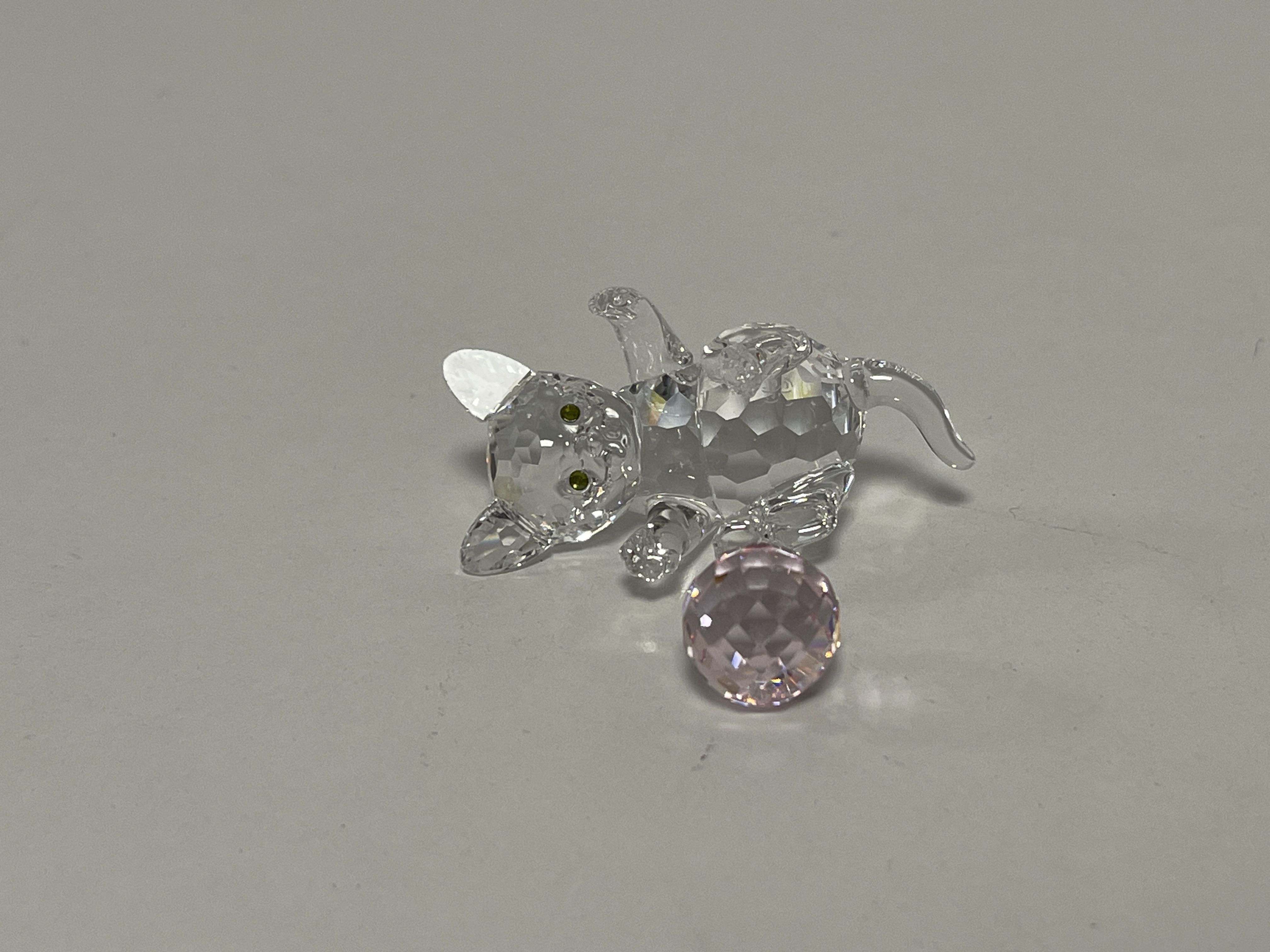  Swarovski Figur 631857 Katze Rosa Ball 5 cm Top Zustand