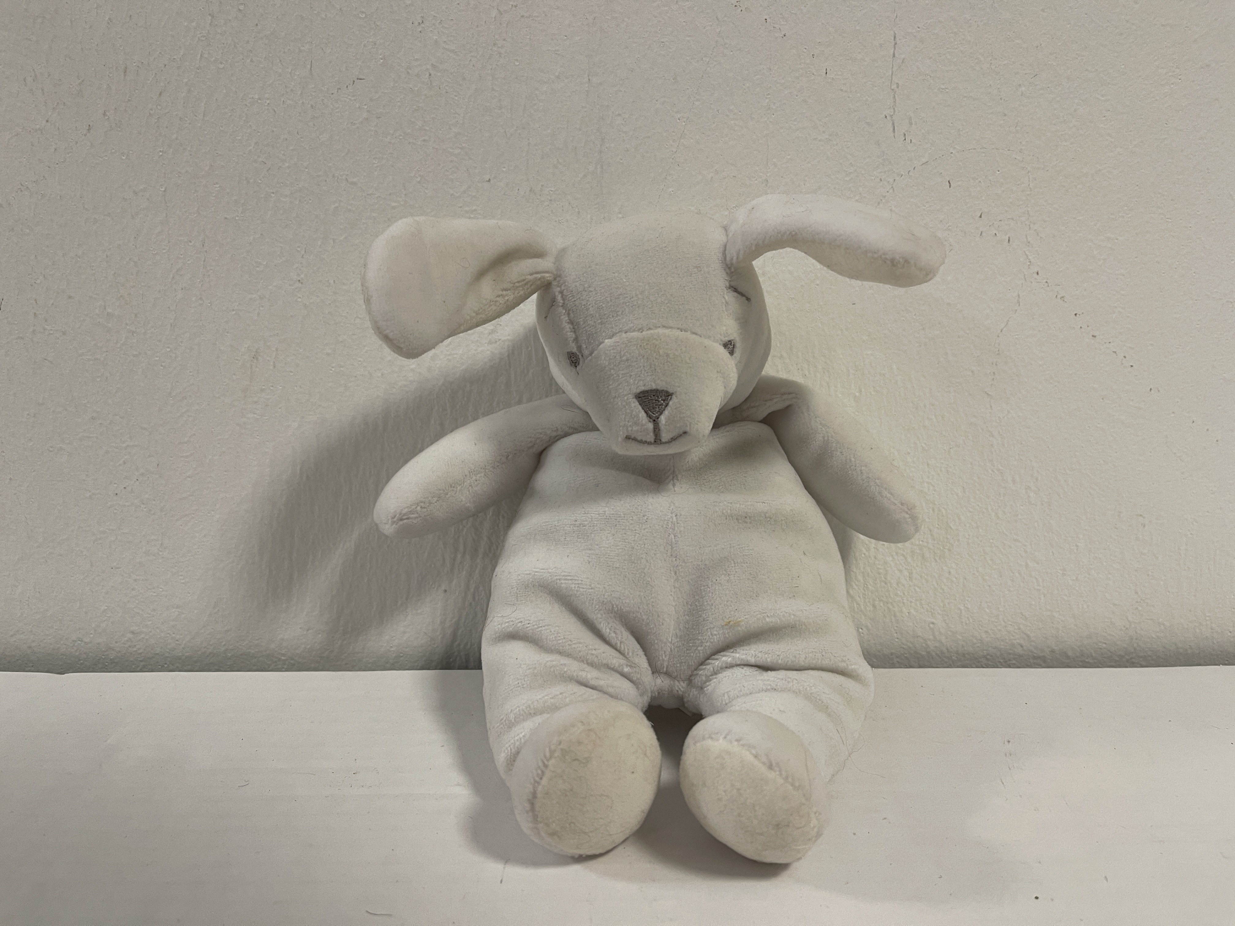 Sammler Stofftier Hase 22 cm Zustand Siehe Fotos   