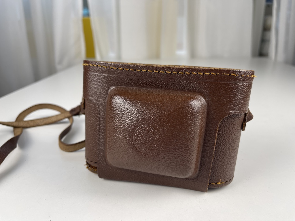 Tasche für Kamera 14 x 10 cm - Zustand siehe Fotos 