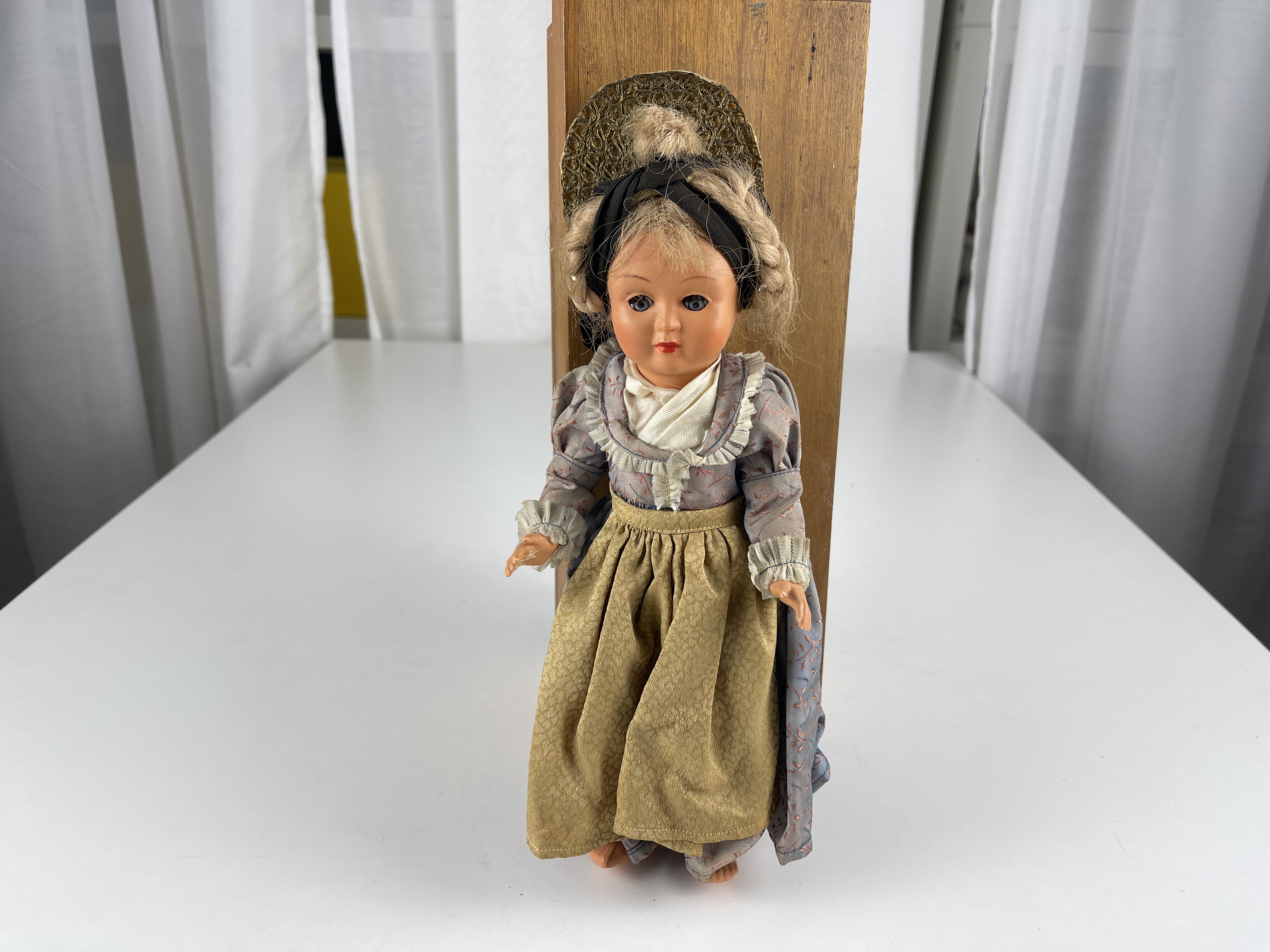 Alte Zelluloid Puppe 28 cm - Zustand siehe Fotos   