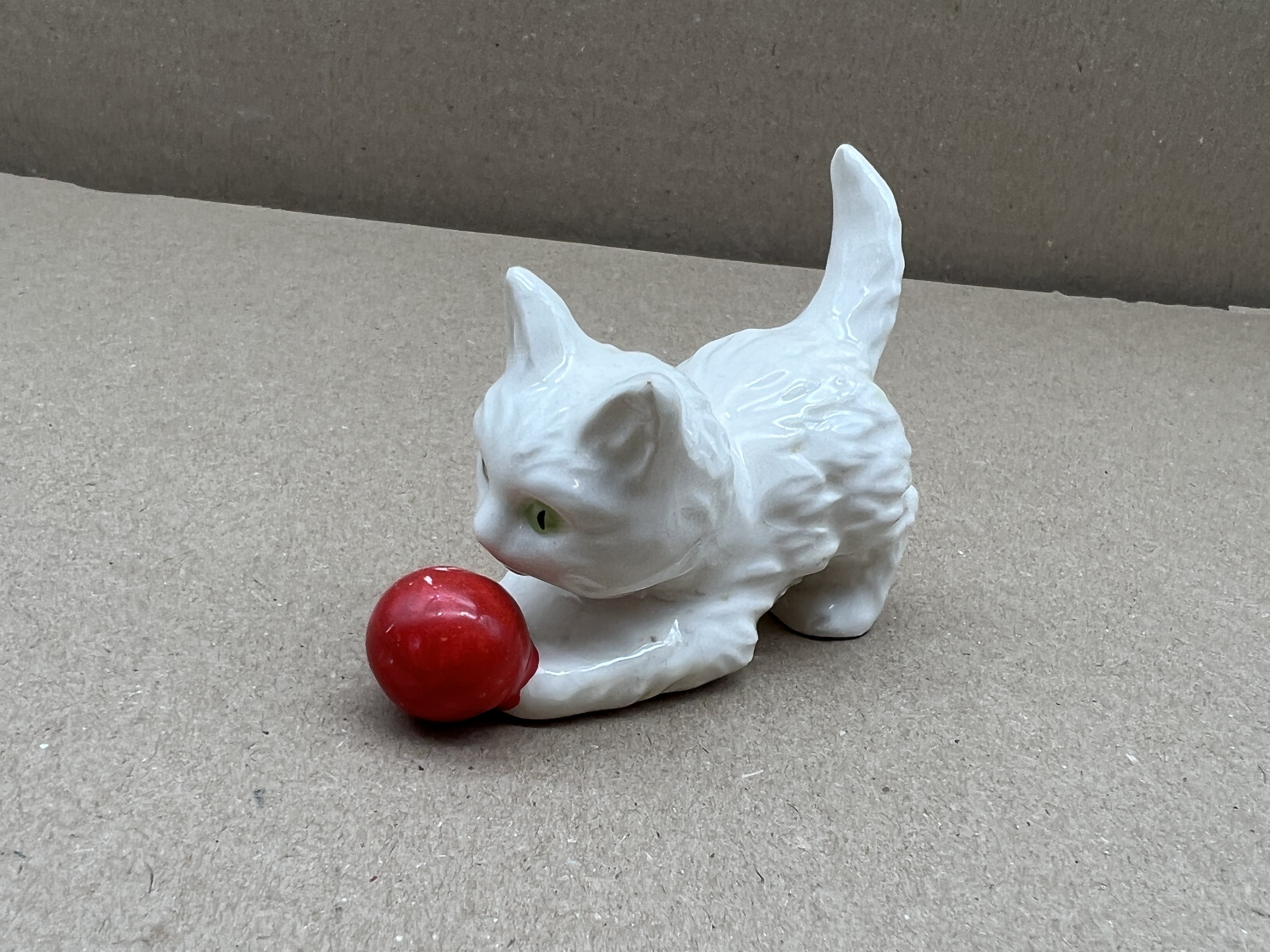 Goebel Figur CK364 5/0 Katze 7,5 cm. 1 Wahl Top Zustand.