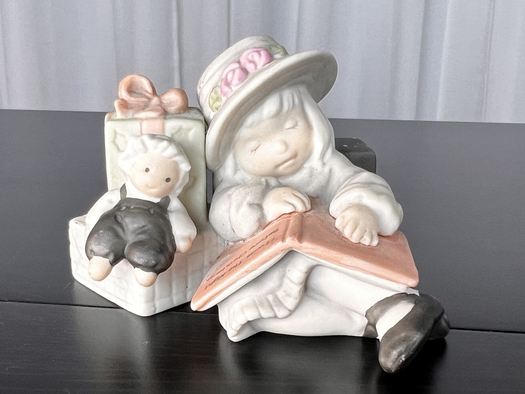 Enesco Kim Anderson Figur 8 cm. - Top Zustand.    