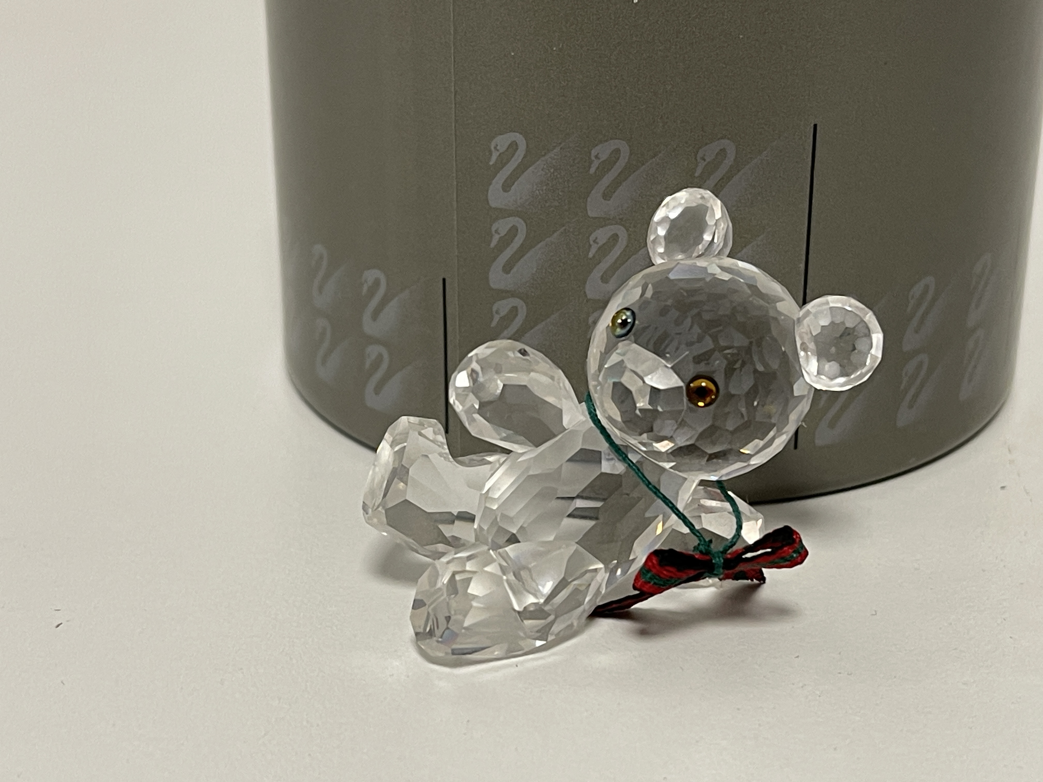  Swarovski Figur 174957 Kris Bär liegend 4,5 cm. Top Zustand
