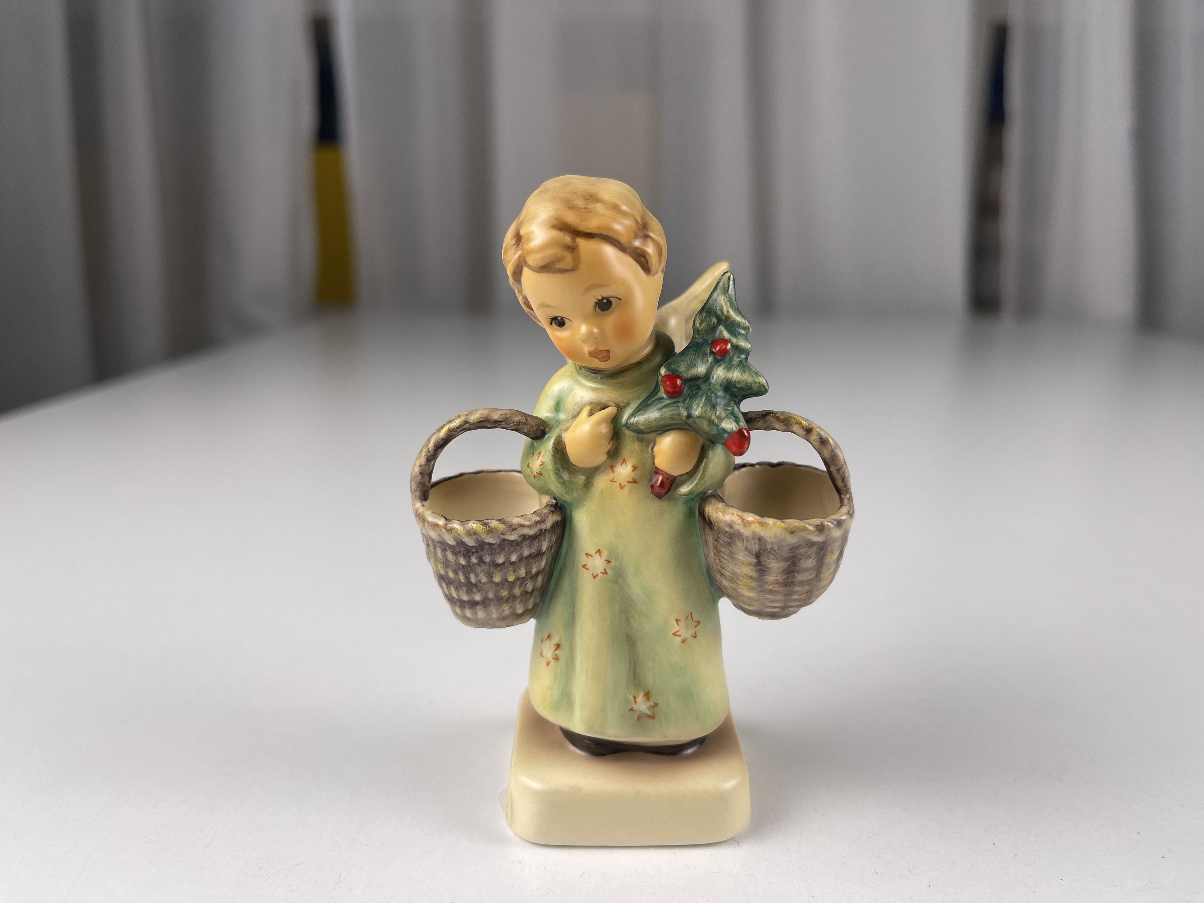 Hummel Figur 301 2/0  Weihnachtsengel 10 cm. 1 Wahl Top Zustand