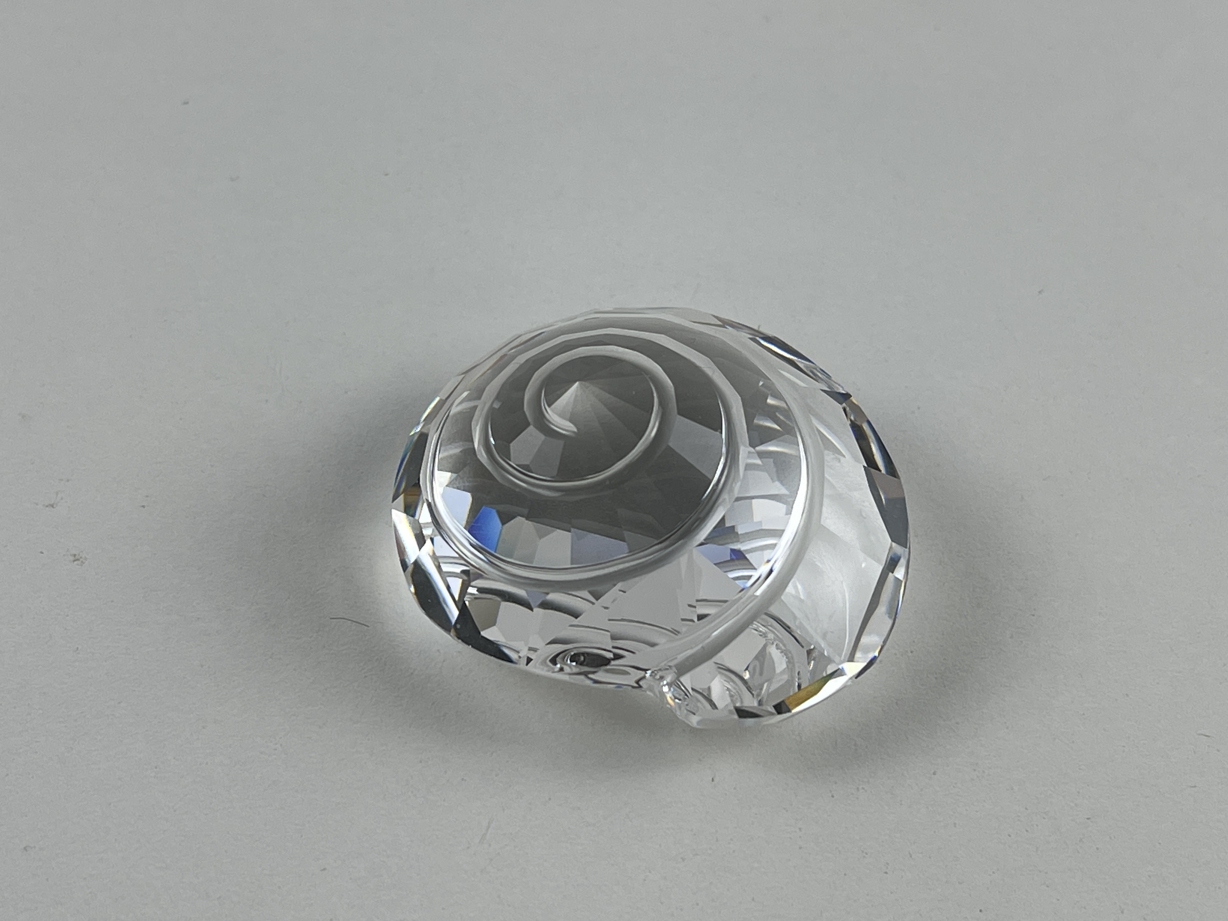 Swarovski Figur 880693 Muschel 5 cm . Top Zustand  